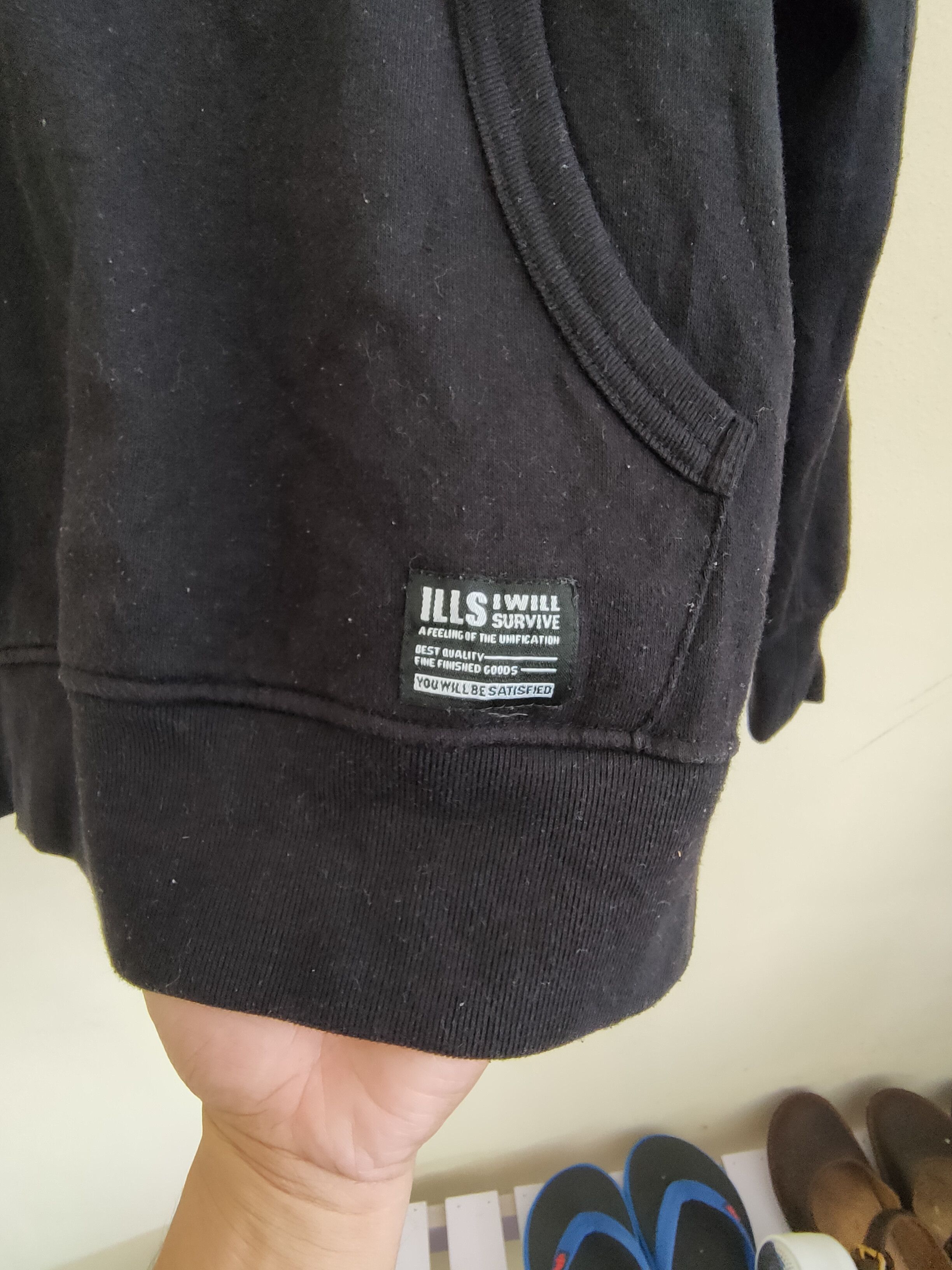 Designer × Japanese Brand Rare ILLS MCMXCIX I will Survive Sweatshirts Hoodie Size US M / EU 48-50 / 2 - 9 Thumbnail