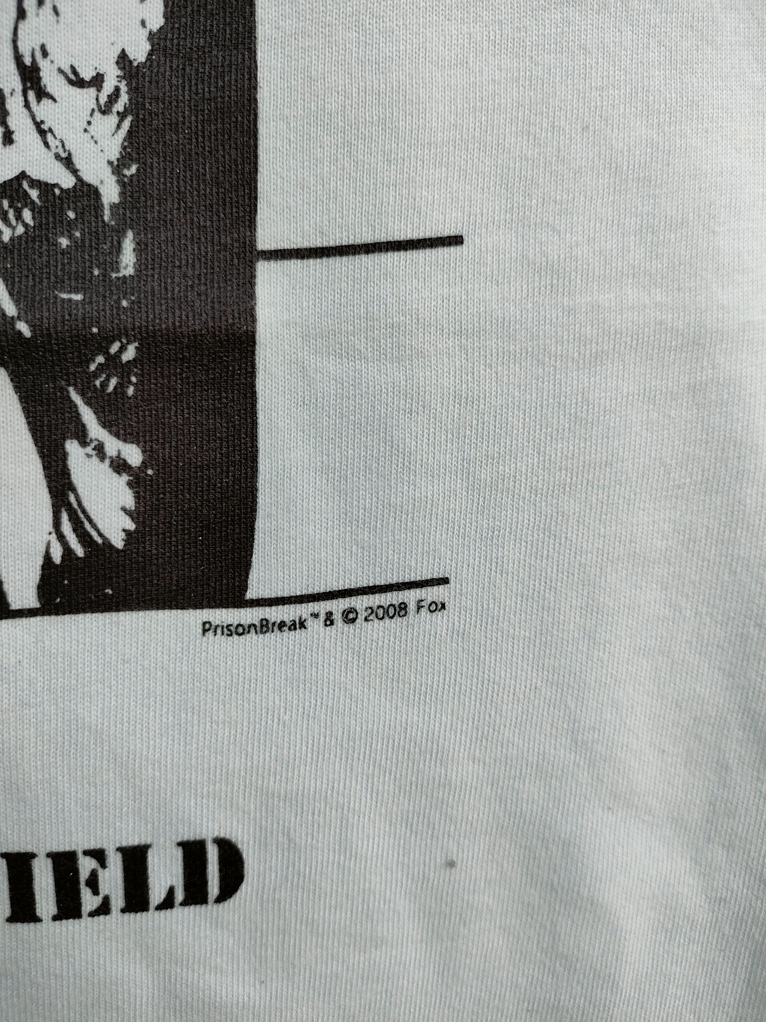 Vintage Vintage Prison Break Series T-shirt Size US L / EU 52-54 / 3 - 5 Thumbnail