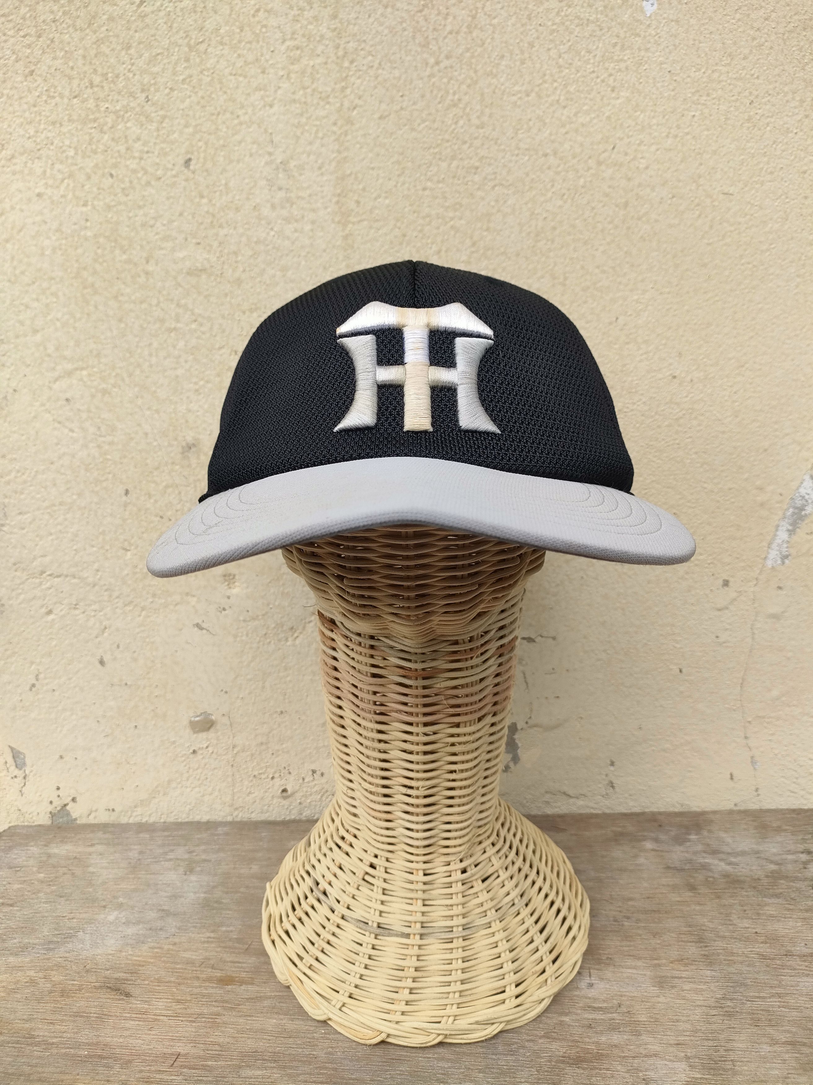 Japanese Brand × MLB Henshin Tiger MLB Hat Cap Size ONE SIZE - 1 Thumbnail