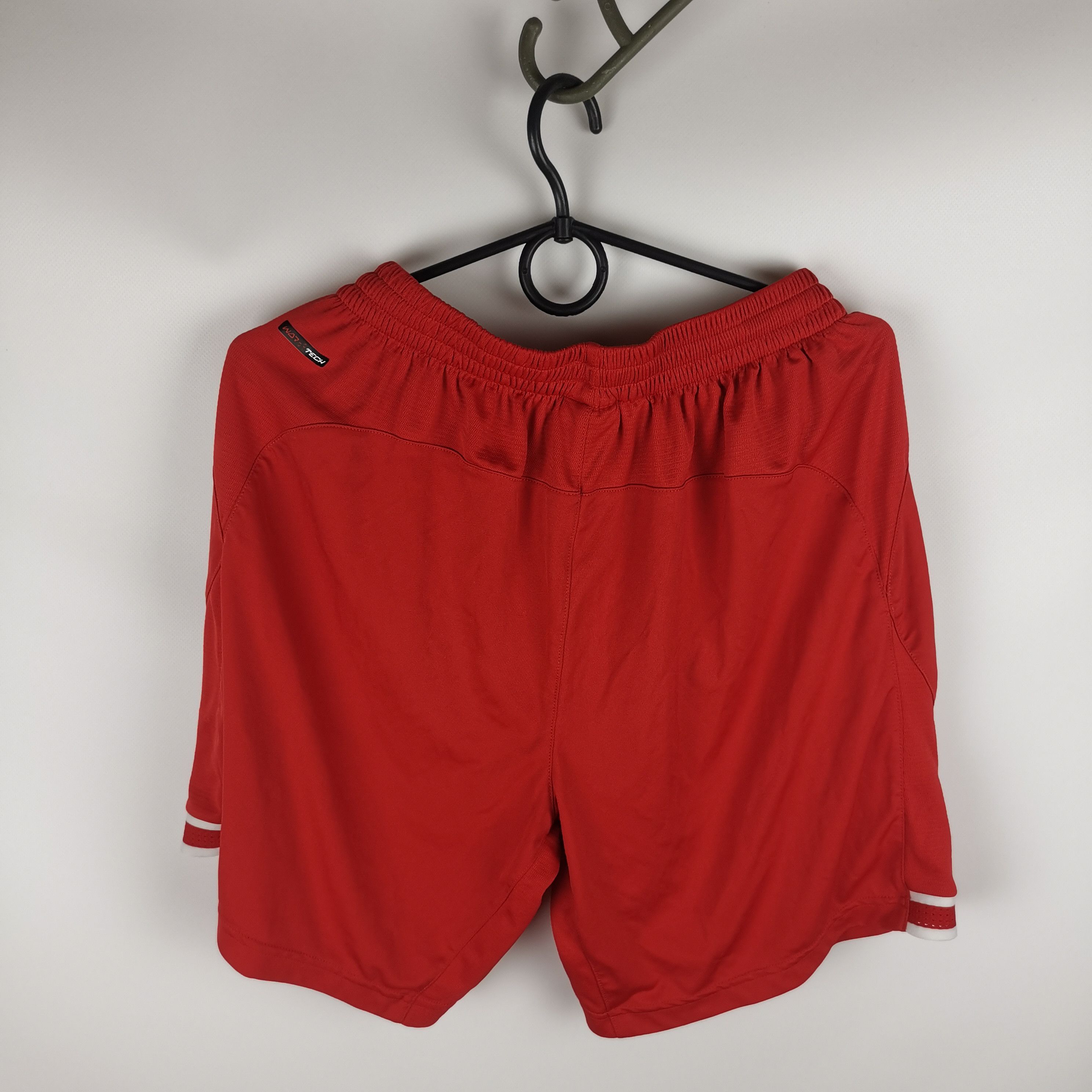 Warrior Warrior Liverpool 2010s home soccer jersey football shorts Size US 32 / EU 48 - 2 Thumbnail