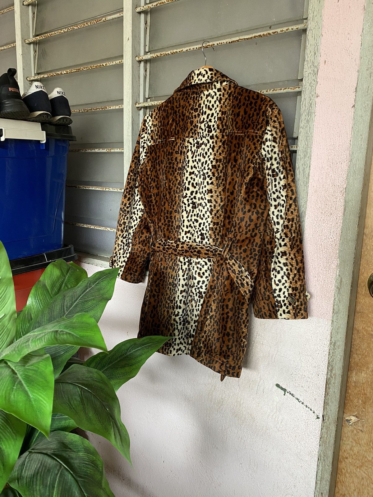 RARE vintage faux leaopard coat good