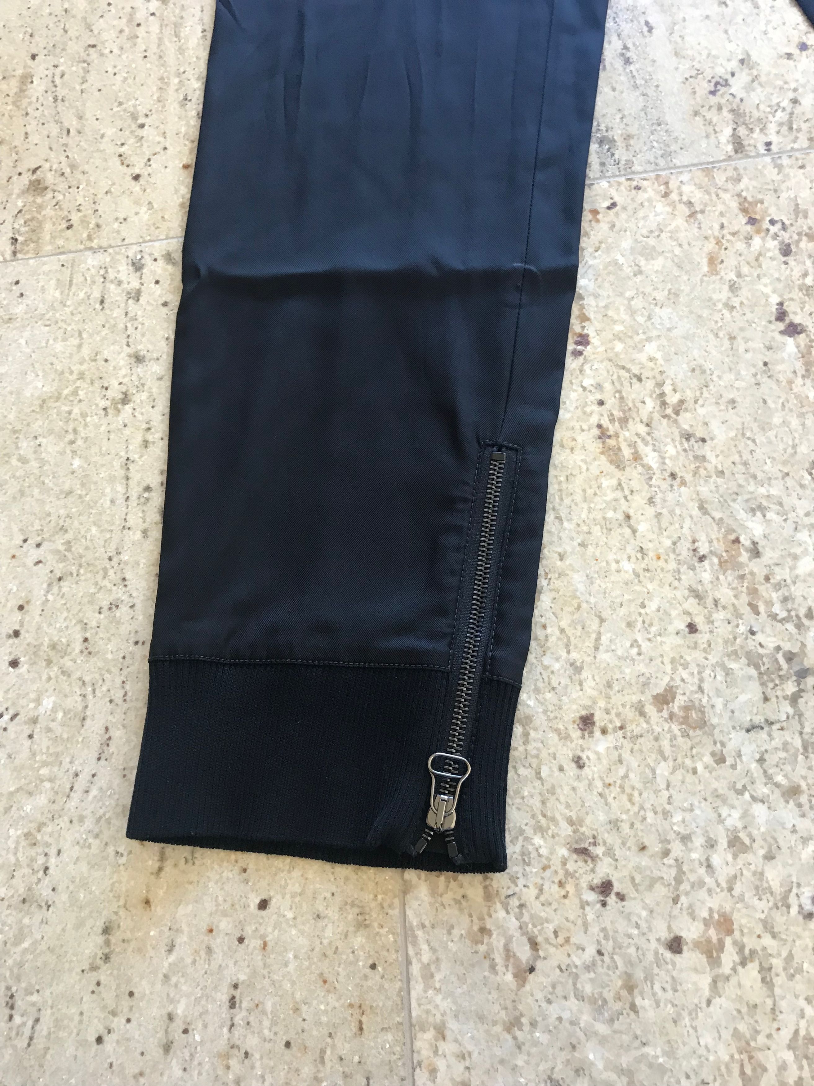 Lanvin 28 & 32 / Contrast Cuffed Hem Trousers in Fluid Twill Size US 28 / EU 44 - 5 Thumbnail