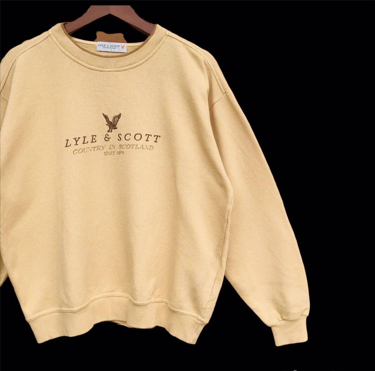 Lyle & Scott Vintage Lyle & Scott spell out embroidered crewneck jumper Size US L / EU 52-54 / 3 - 3 Thumbnail