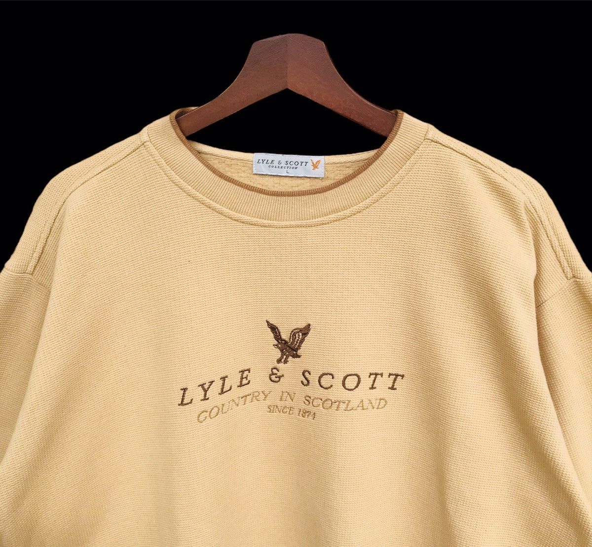 Lyle & Scott Vintage Lyle & Scott spell out embroidered crewneck jumper Size US L / EU 52-54 / 3 - 4 Thumbnail