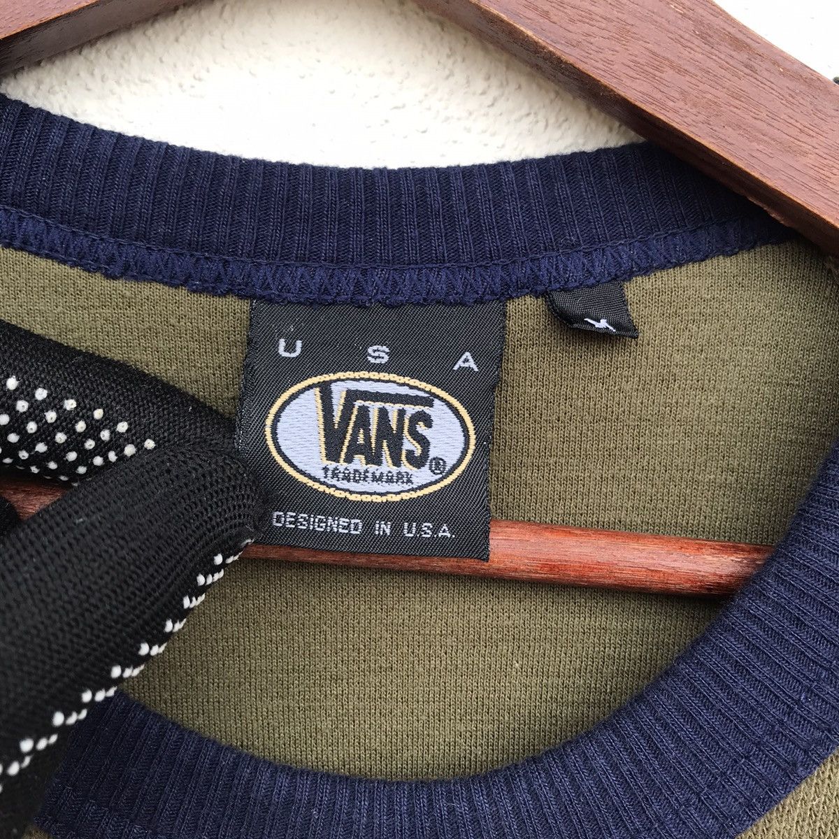 Vans Vintage 90s Vans USA sweatshirt jumper embroidered logo Size US M / EU 48-50 / 2 - 3 Thumbnail