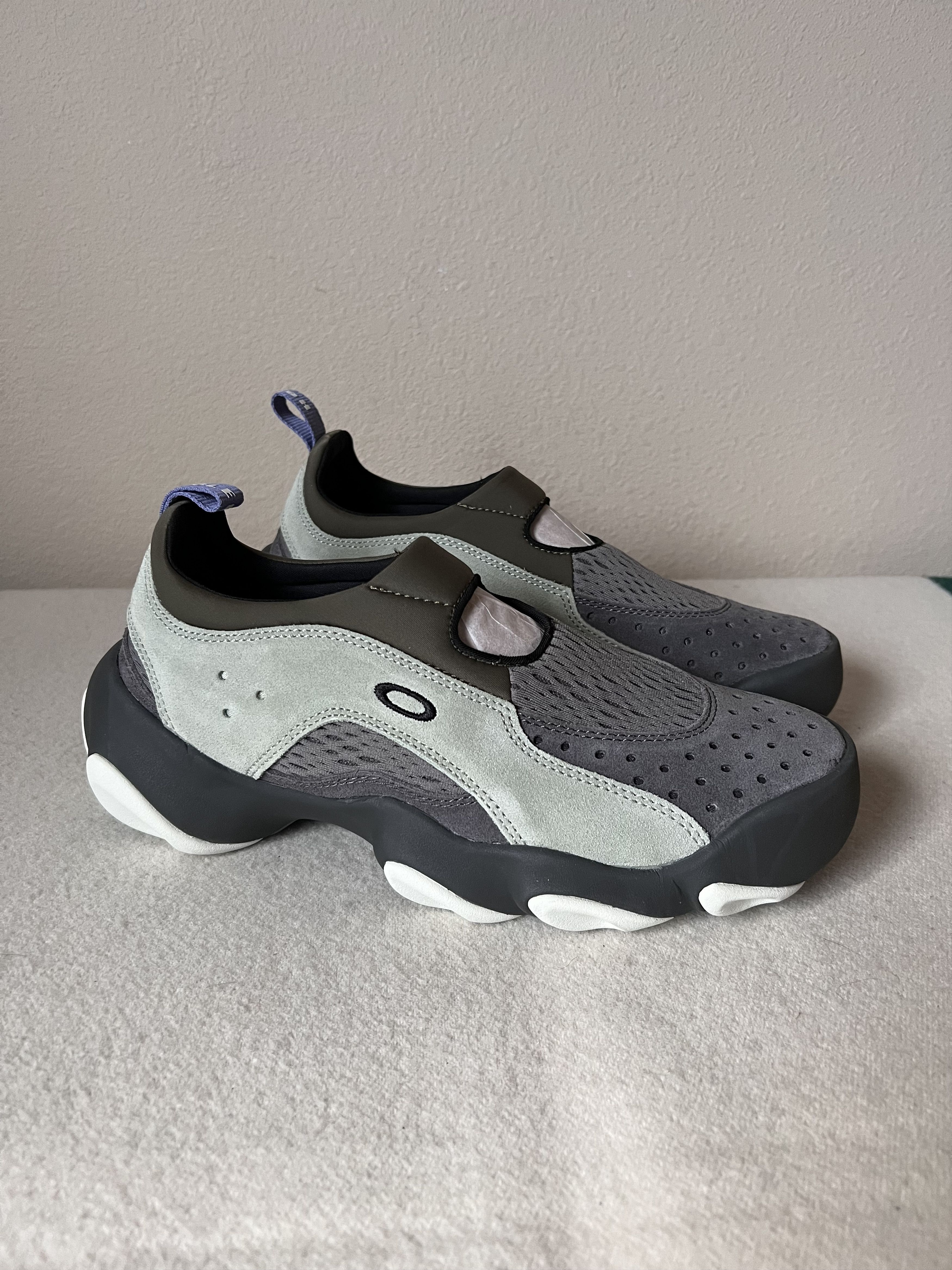 OAKLEY BRAIN DEAD FLESH SANDAL グレー サイズ9 OAKLEY BRAIN DEAD FLESH SANDAL グレー サイズ9 Oakley Factory Team