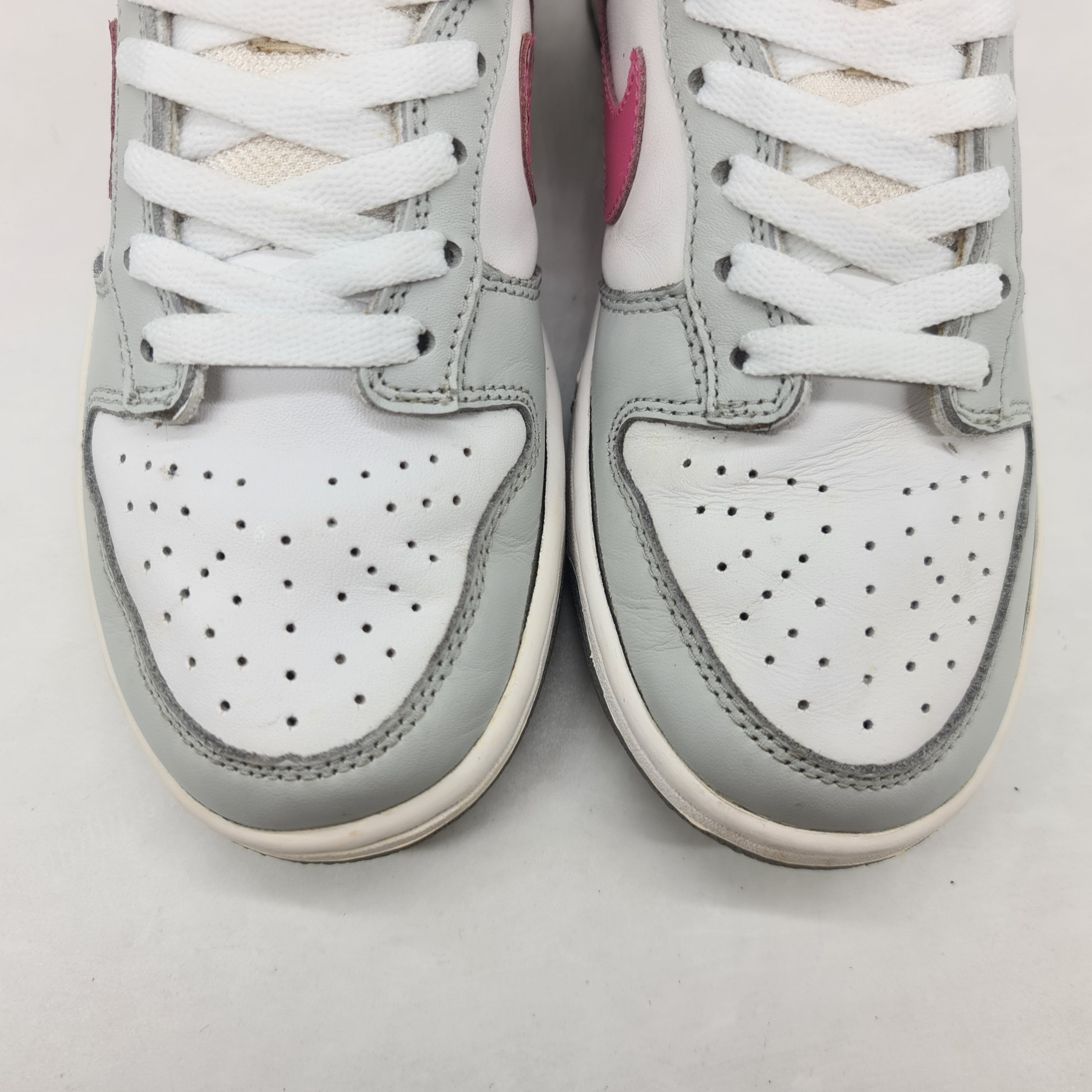 Nike Nike - 2004 W's Dunk Low Pro Pink Neutral Gray Size US 6 / EU 39 - 4 Thumbnail