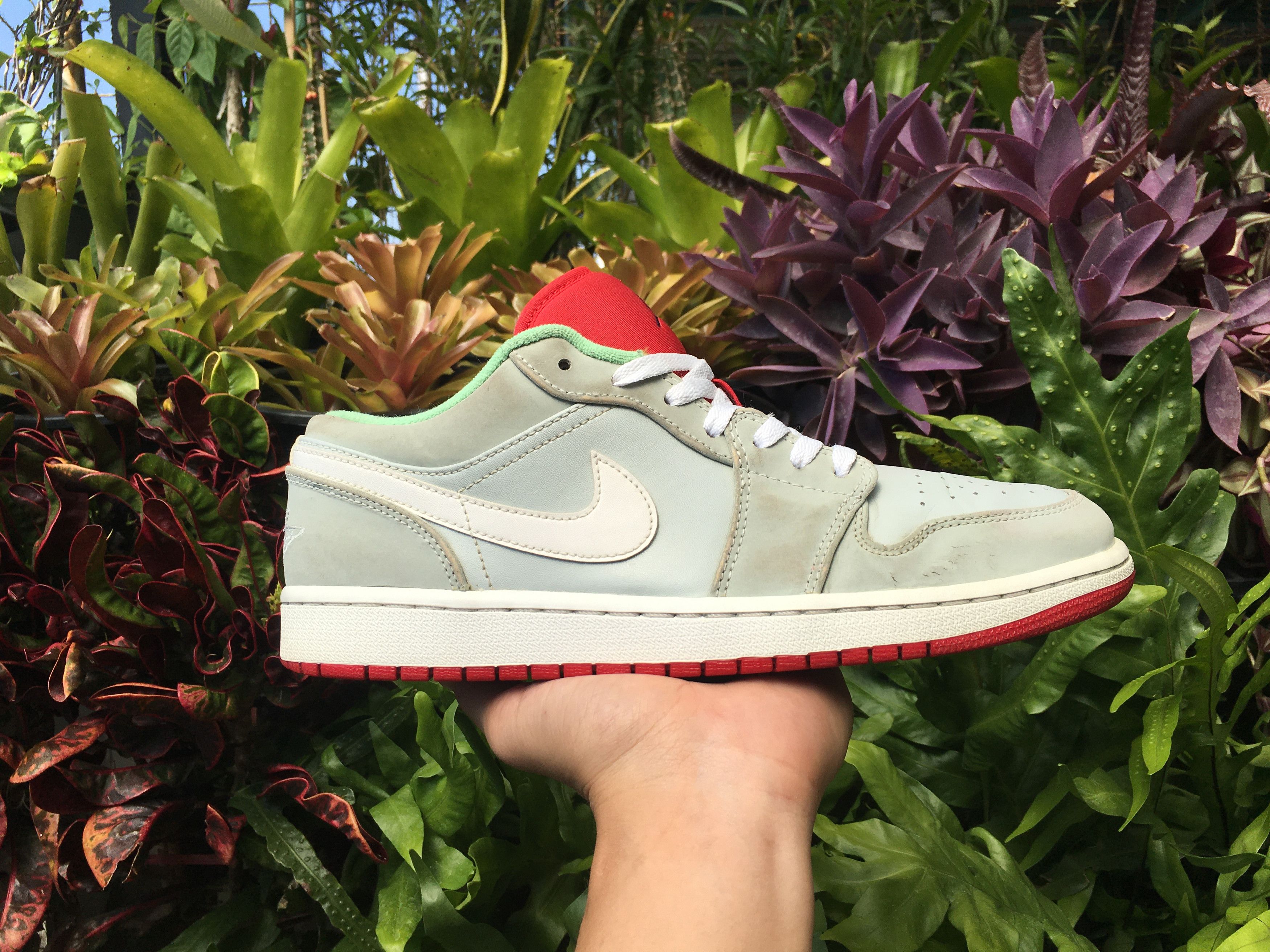 Jordan Brand × Nike 🔥 Nike Air Jordan 1 Retro Low Hare Jordan 2015 Size US 10 / EU 43 - 21 Thumbnail