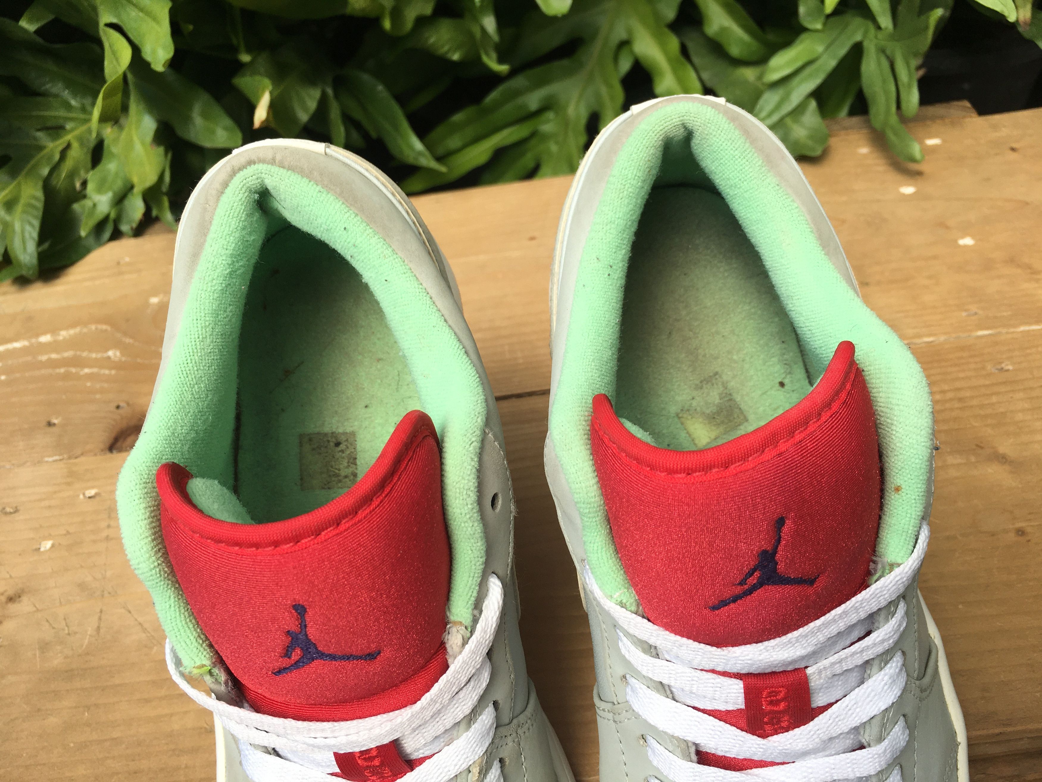 Jordan Brand × Nike 🔥 Nike Air Jordan 1 Retro Low Hare Jordan 2015 Size US 10 / EU 43 - 11 Thumbnail