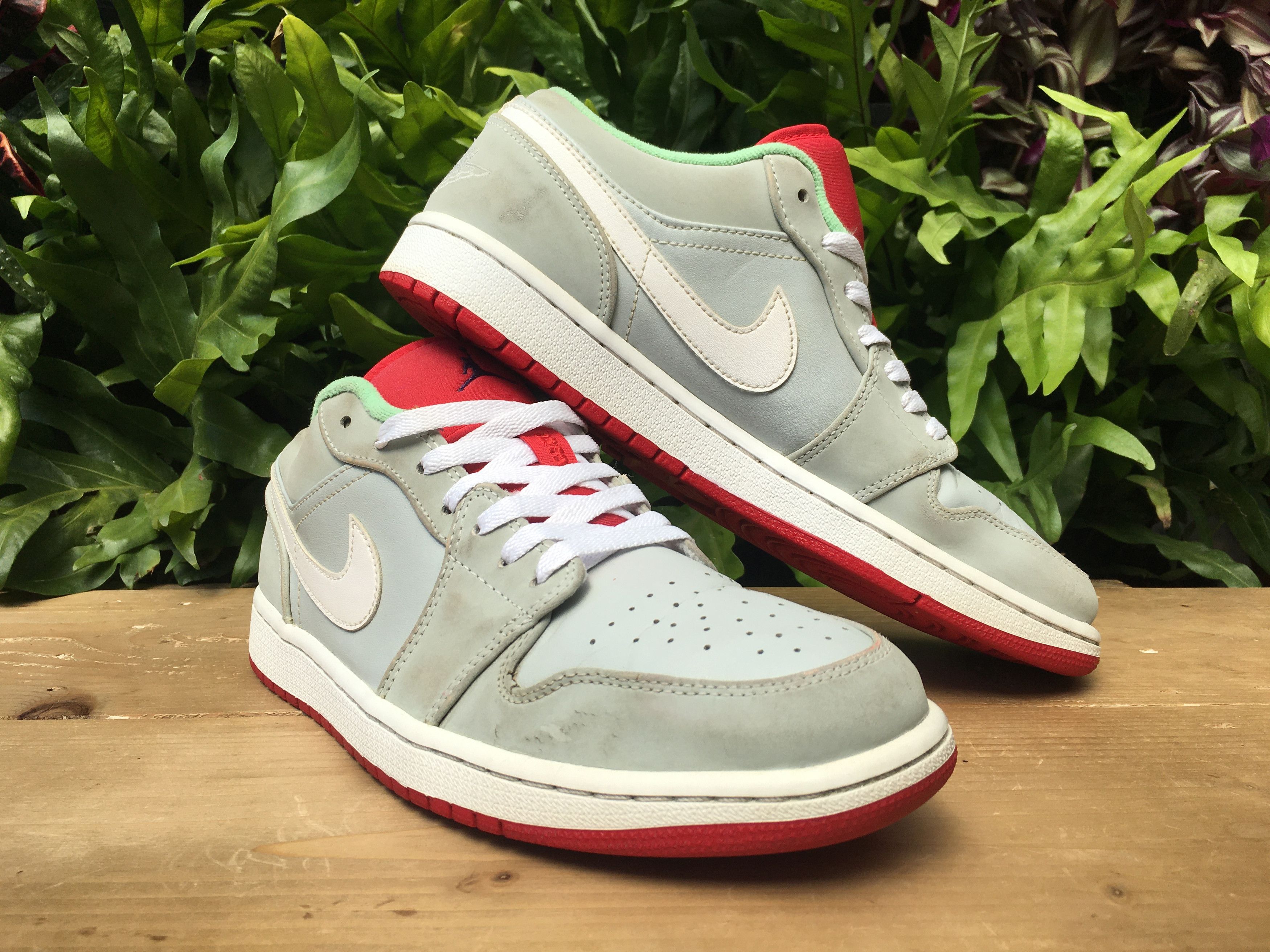Jordan Brand × Nike 🔥 Nike Air Jordan 1 Retro Low Hare Jordan 2015 Size US 10 / EU 43 - 4 Thumbnail