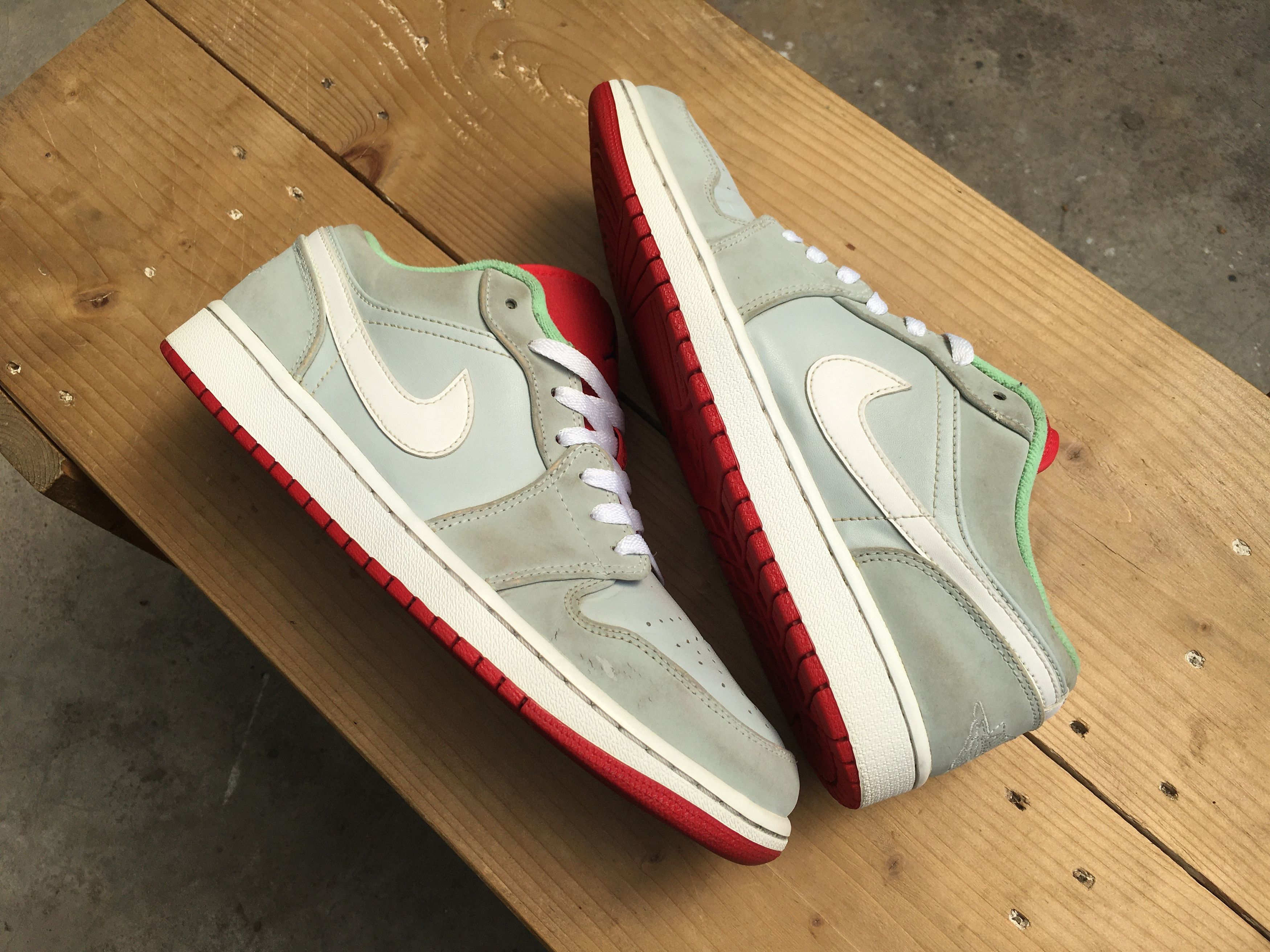 Jordan Brand × Nike 🔥 Nike Air Jordan 1 Retro Low Hare Jordan 2015 Size US 10 / EU 43 - 17 Thumbnail