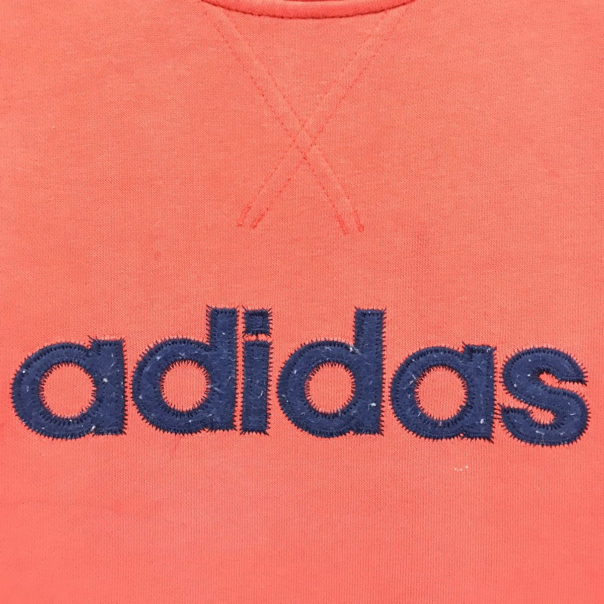 Adidas Vintage Adidas Sweatshirt Adidas CrewNeck Size US S / EU 44-46 / 1 - 3 Thumbnail