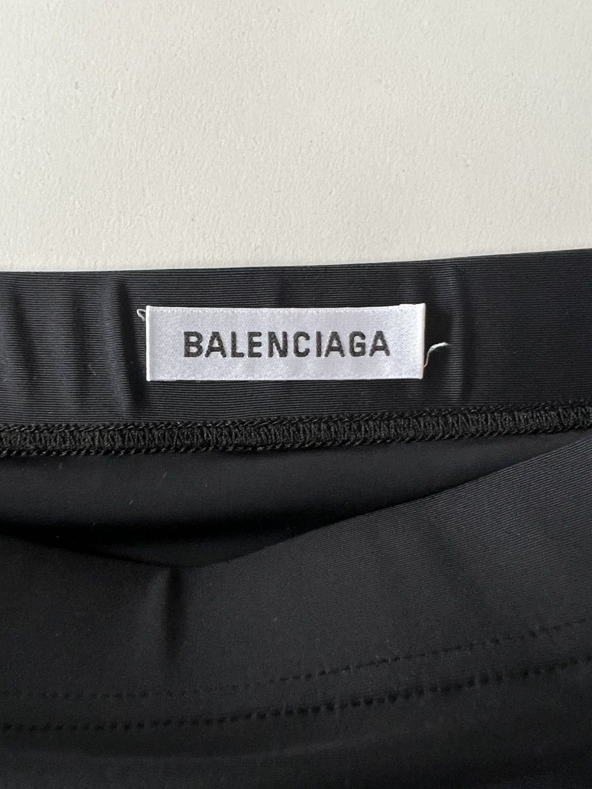 Balenciaga Balenciaga Mini Nylon Tracksuit Skirt Size 26" / US 2 / IT 38 - 5 Thumbnail