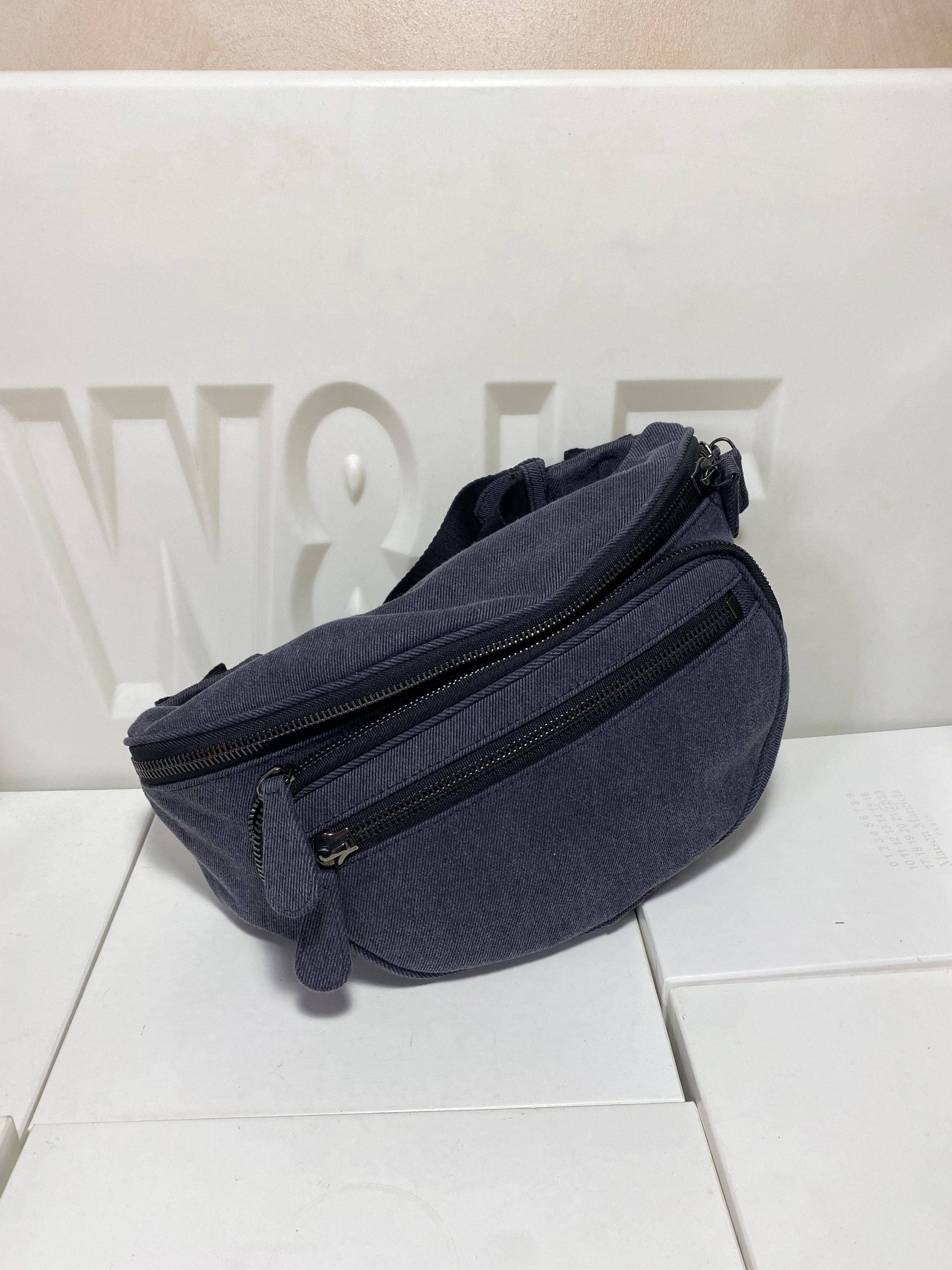 Maison Margiela jeans denim marsupio bag