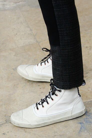 Brand New Lanvin 2017 SS Runway Sneaker