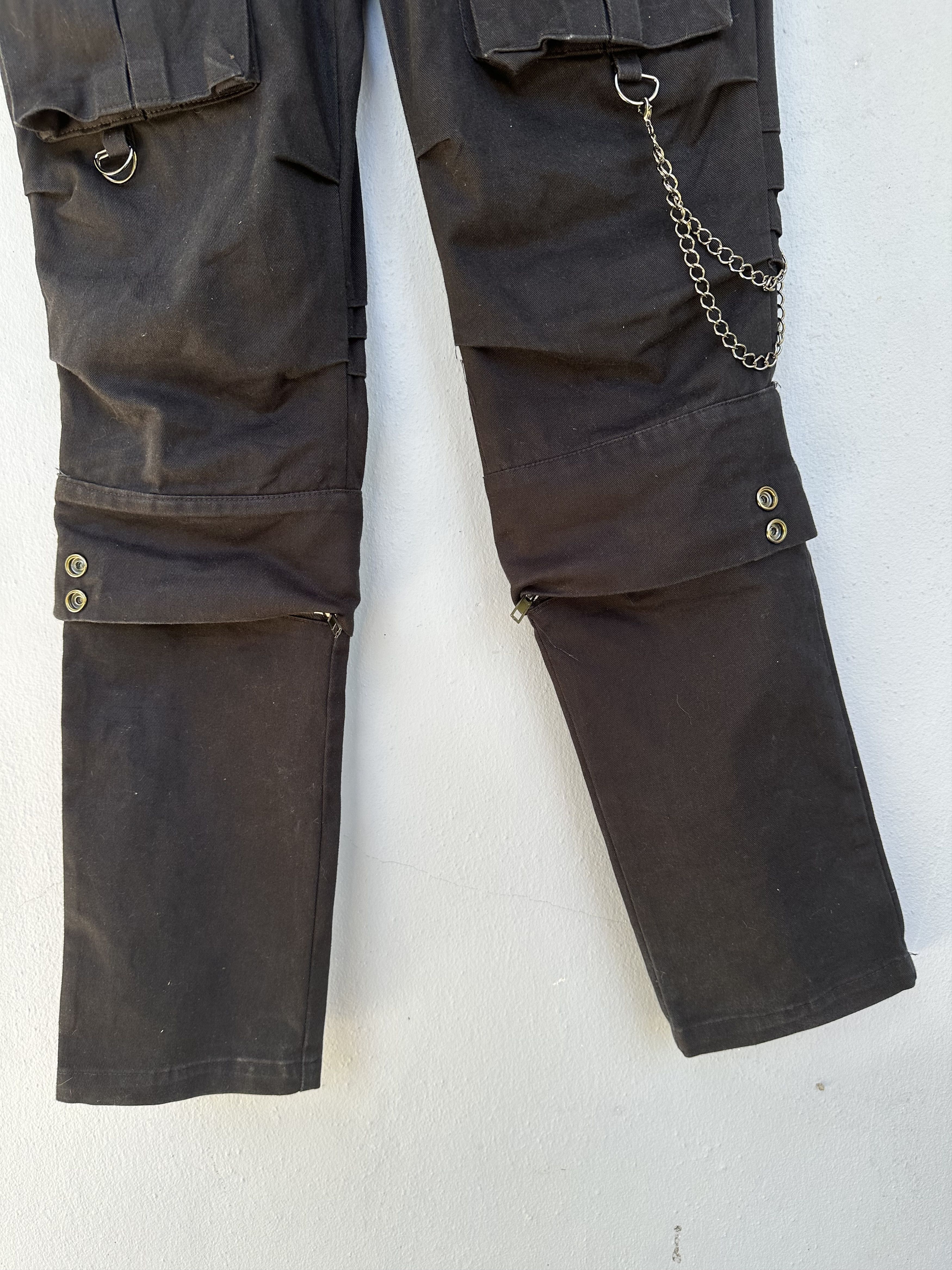 If Six Was Nine Vintage Seditionaries Devil & Bass Stud Zipper Cargo Pants Size US 29 - 7 Thumbnail
