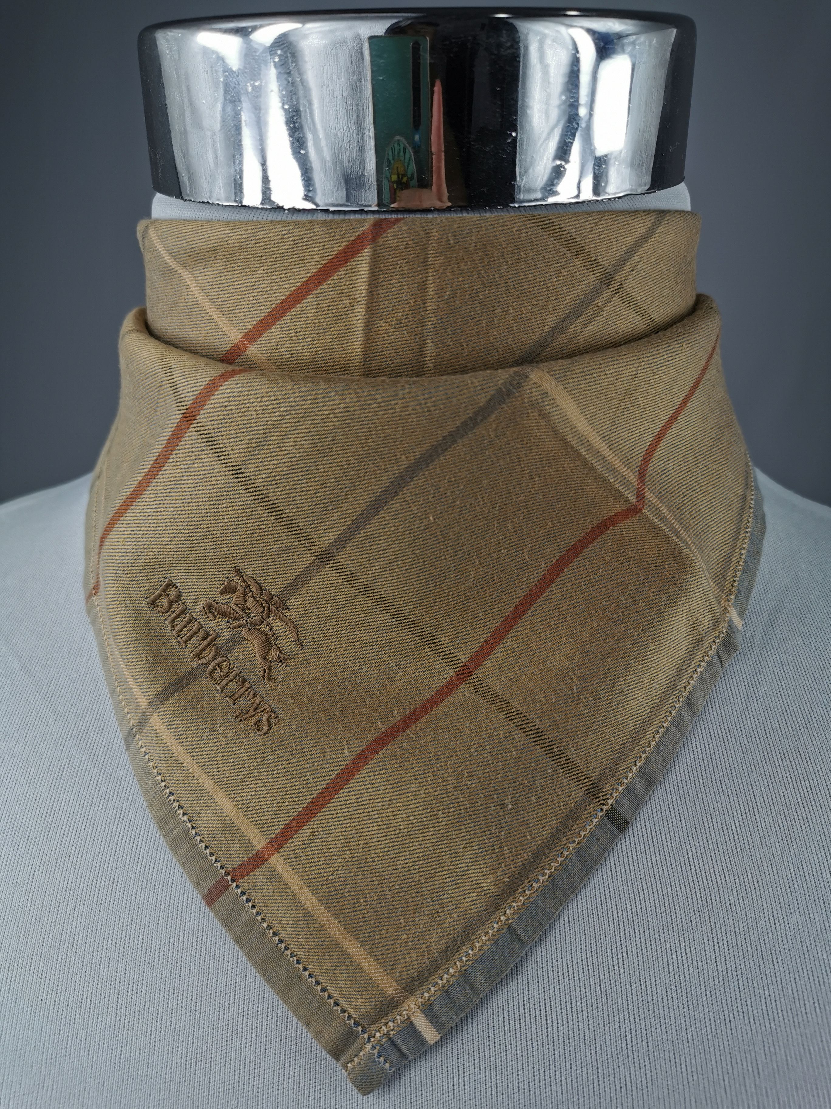 Burberry × Vintage Burberry handkerchief / bandana / neckerchief Size ONE SIZE - 1 Thumbnail