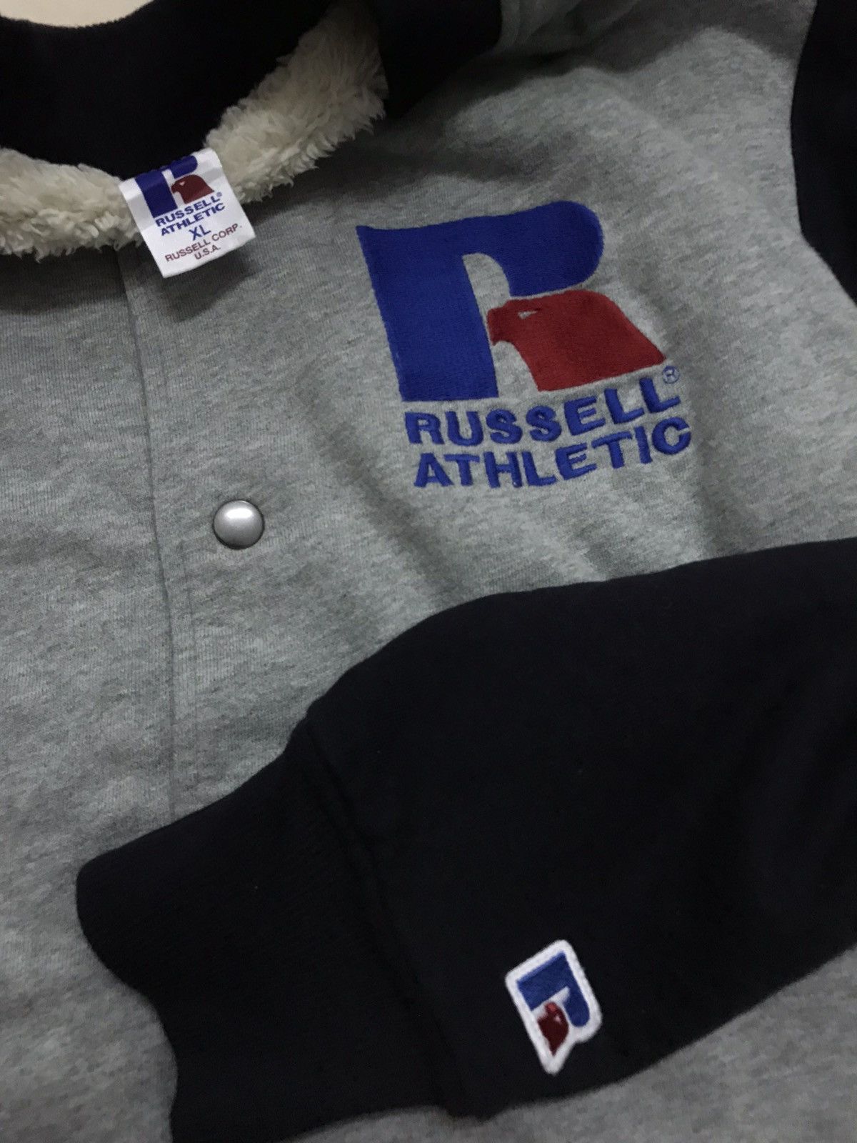 Russell Athletic Vintage Russell Athletic Varsity Jacket Winter Streetwear Size US XL / EU 56 / 4 - 3 Thumbnail