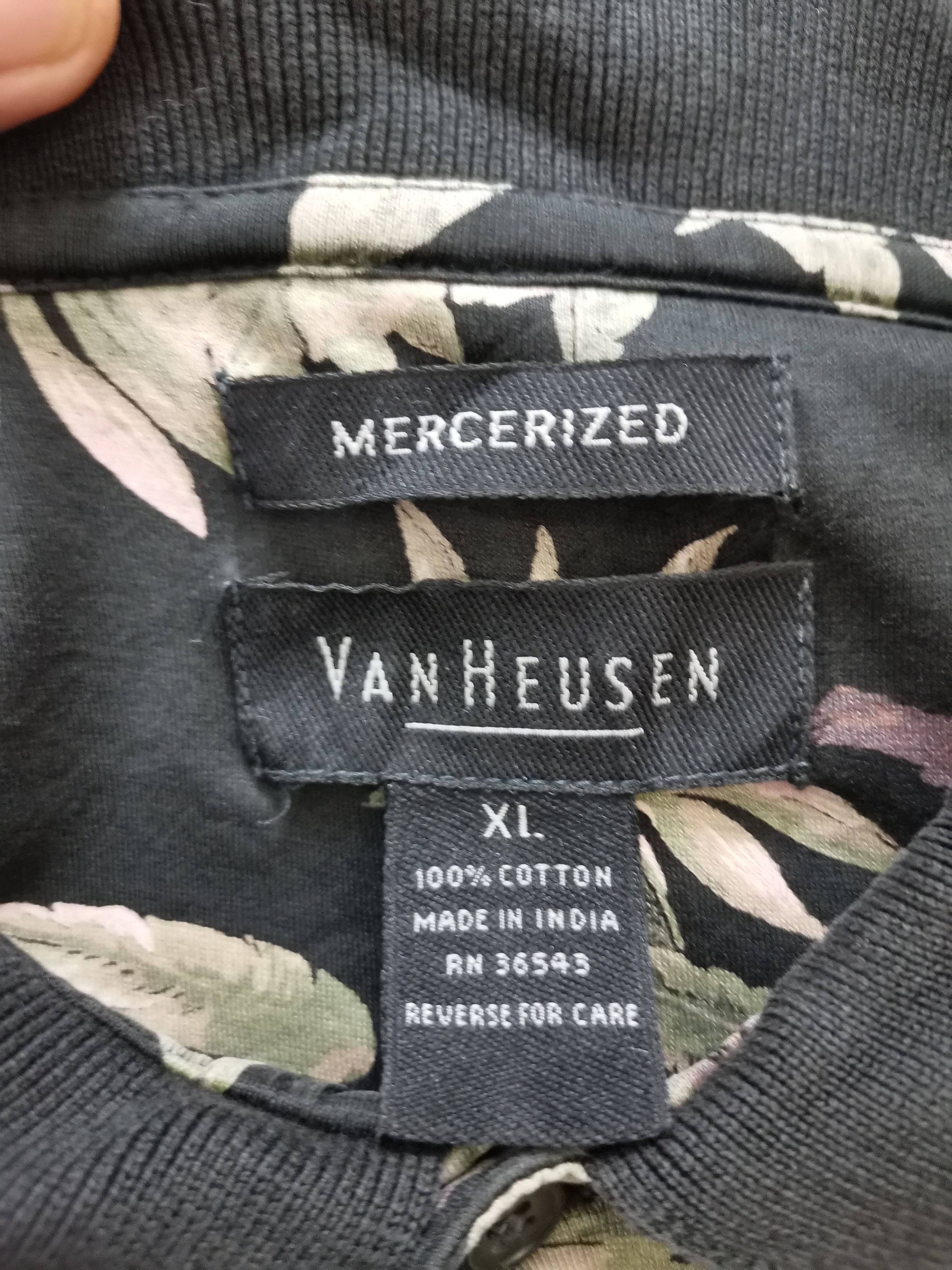 Van Heusen VAN HEUSEN POLO NICE DESIGN - XL SIZE Size US XL / EU 56 / 4 - 3 Thumbnail