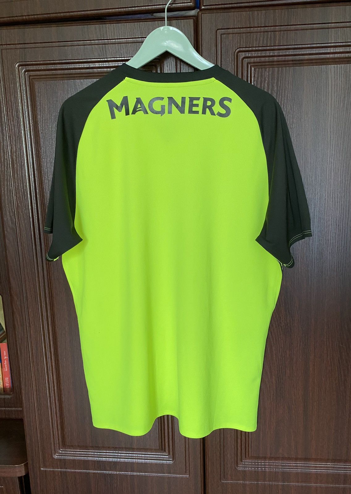 New Balance Celtic 2018 2019 Third Soccer Jersey PSG Liverpool Arsenal Size US L / EU 52-54 / 3 - 11 Thumbnail