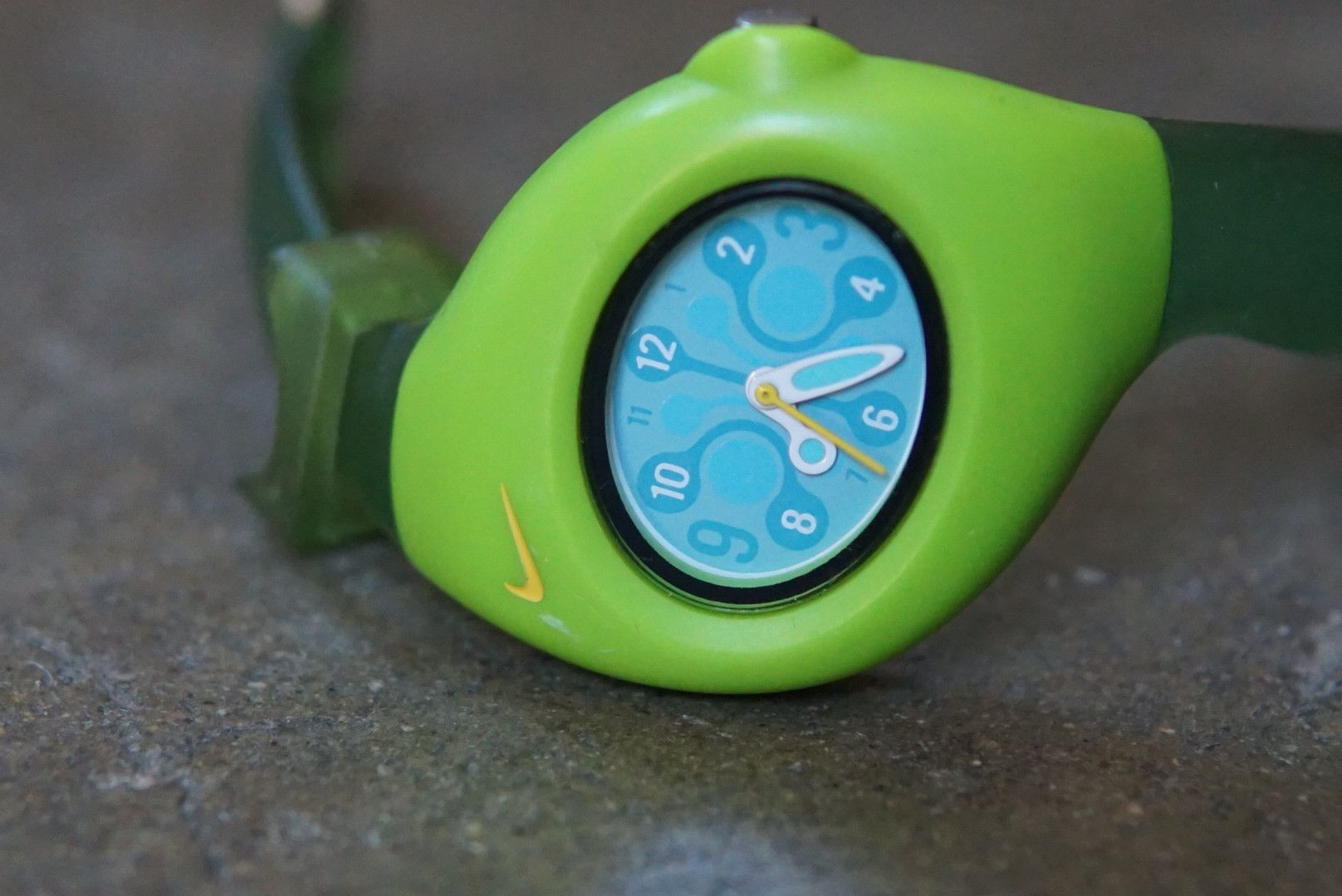 Nike Kids Nike Watch Green Rubber Size ONE SIZE - 3 Thumbnail