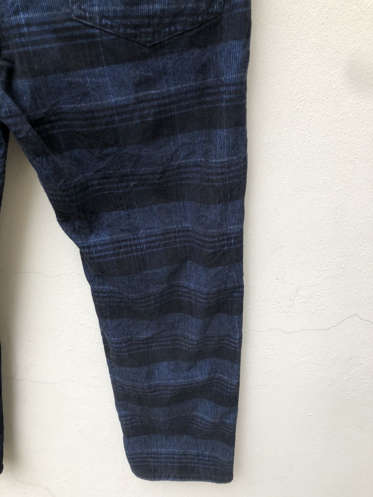 Beams Plus Beams Tartan Checks Corduroy Cropped Pant Size US 34 / EU 50 - 10 Thumbnail