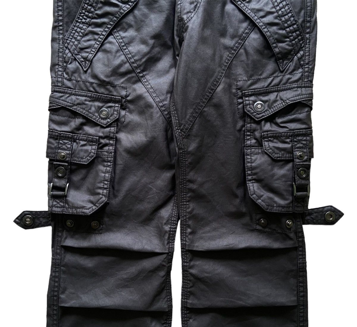 20471120 × Japanese Brand Nicole Club For Men Tactical Multi Pocket Cargo Coated Pants Size US 30 / EU 46 - 4 Thumbnail