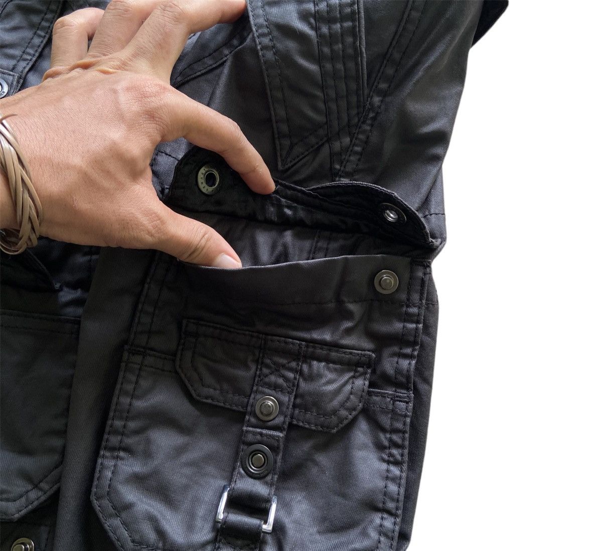 20471120 × Japanese Brand Nicole Club For Men Tactical Multi Pocket Cargo Coated Pants Size US 30 / EU 46 - 9 Thumbnail