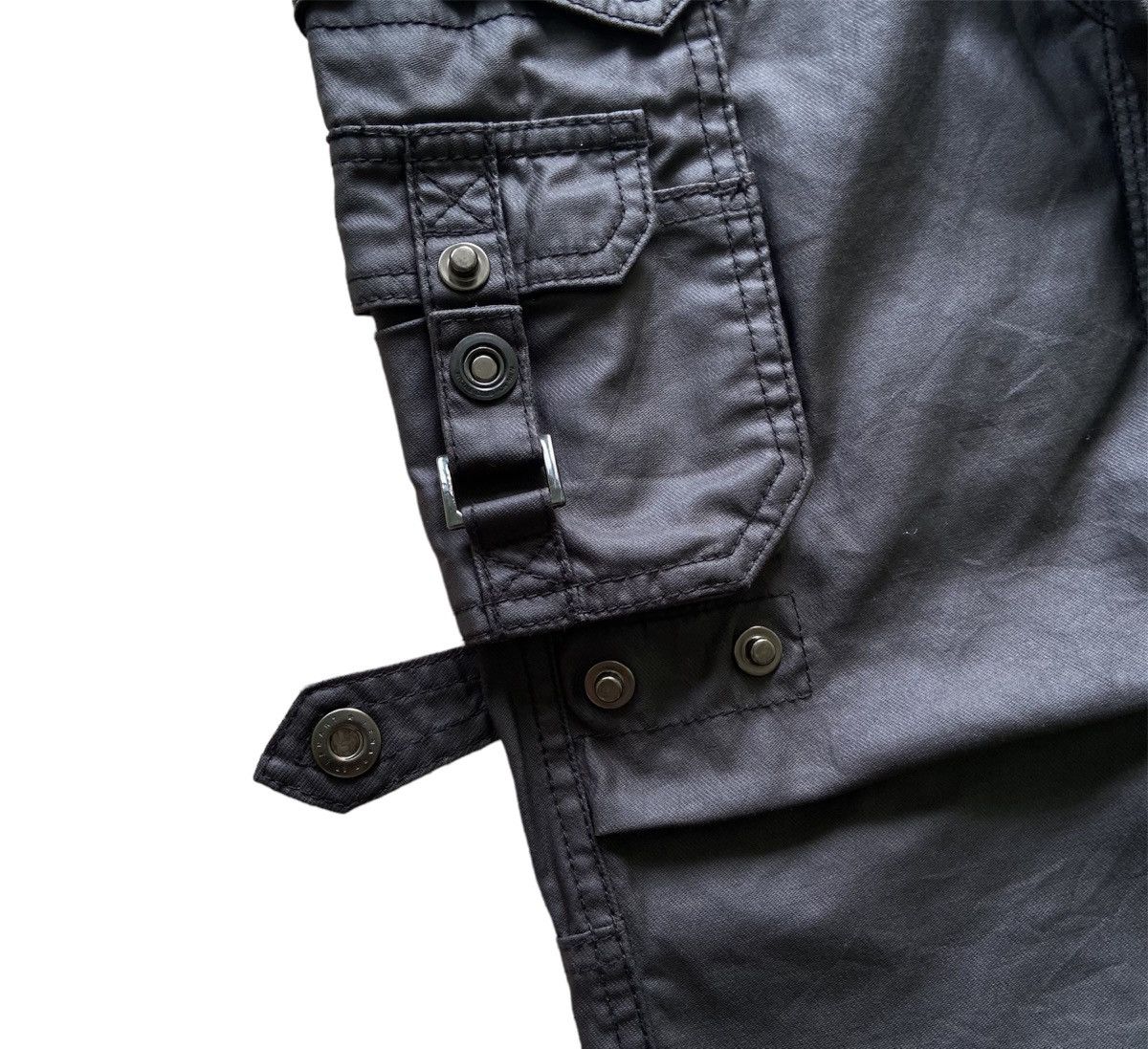 20471120 × Japanese Brand Nicole Club For Men Tactical Multi Pocket Cargo Coated Pants Size US 30 / EU 46 - 6 Thumbnail