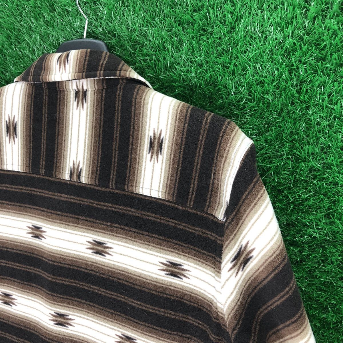 Uniqlo Flannel Navajo Fleece Shirts Double Pocket Button Up