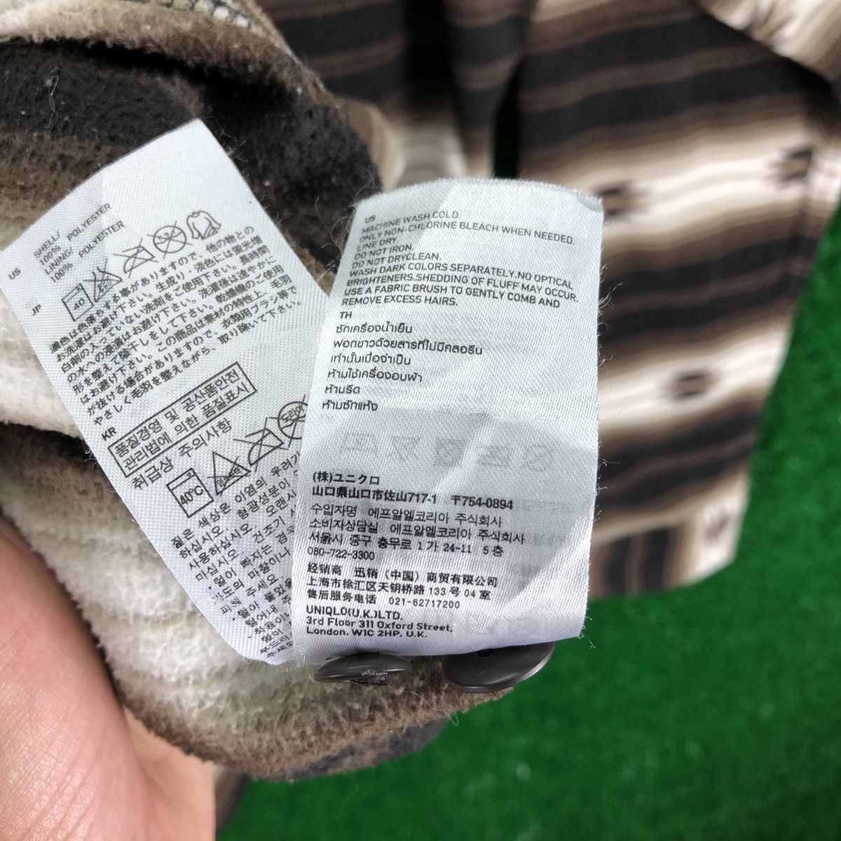 Uniqlo Flannel Navajo Fleece Shirts Double Pocket Button Up