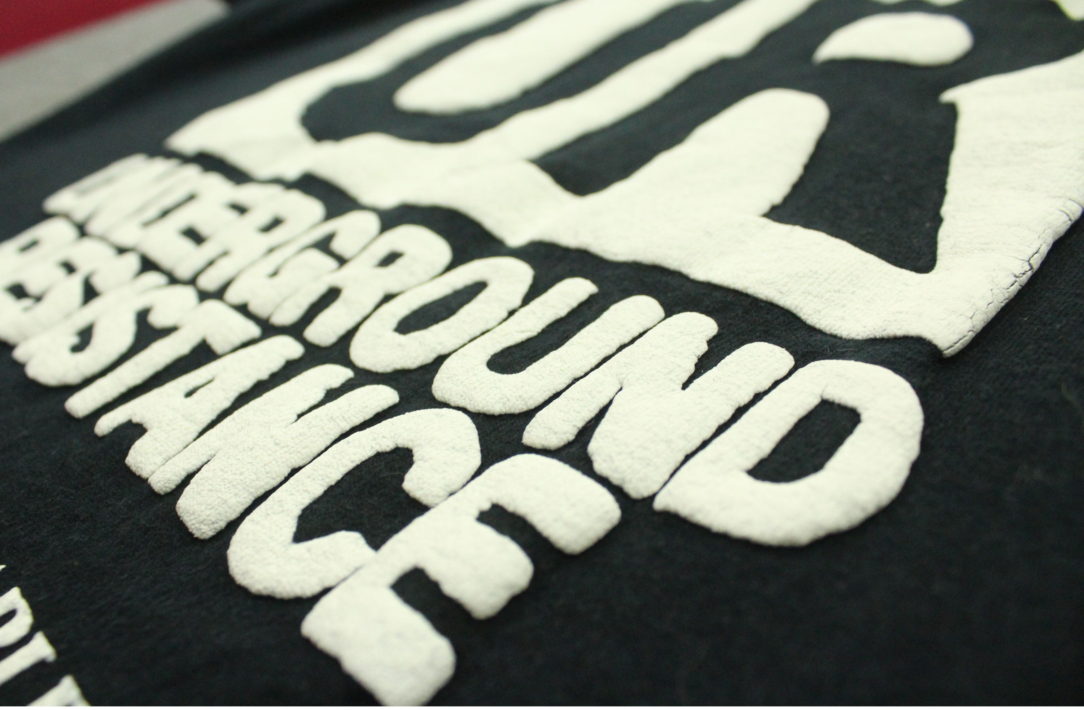 Band Tees Vintage 00s UR UNDERGROUND RESISTANCE T Shirt Electro Techno Size US L / EU 52-54 / 3 - 12 Thumbnail