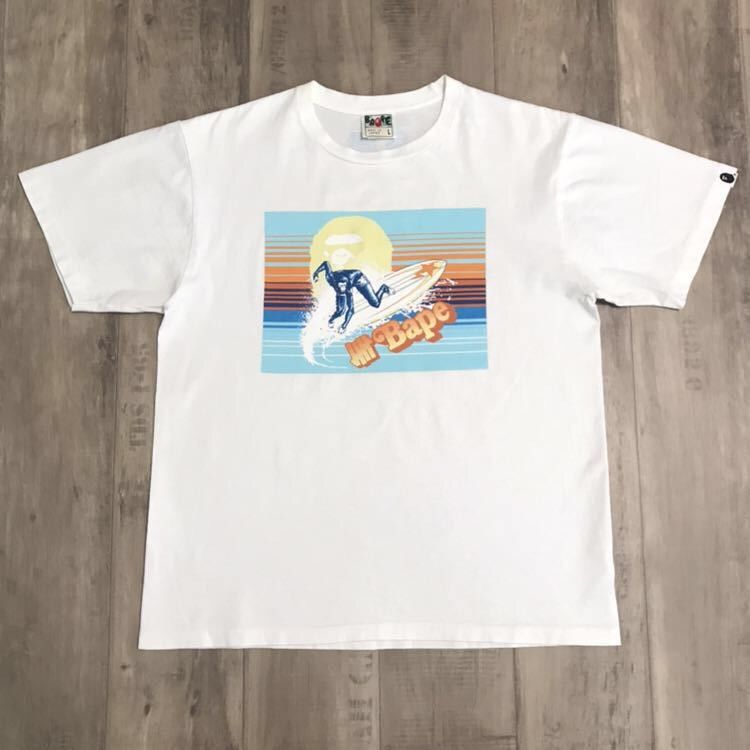 Bape × Undefeated BAPE x undefeated surfing T-shirt Size US L / EU 52-54 / 3 - 1 Thumbnail