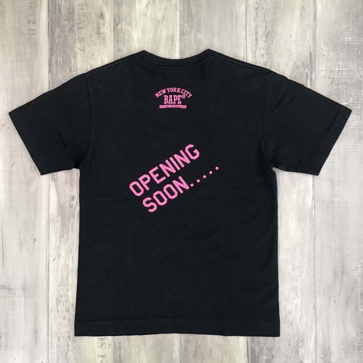 Bape BAPE NYC The statue of Liberty BAPESTA T-shirt Size US S / EU 44-46 / 1 - 4 Thumbnail