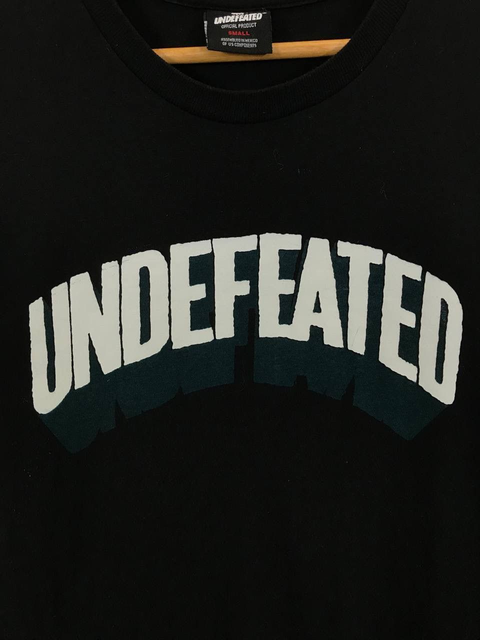 Undefeated Undefeated streetwear center logo tee Size US S / EU 44-46 / 1 - 3 Thumbnail