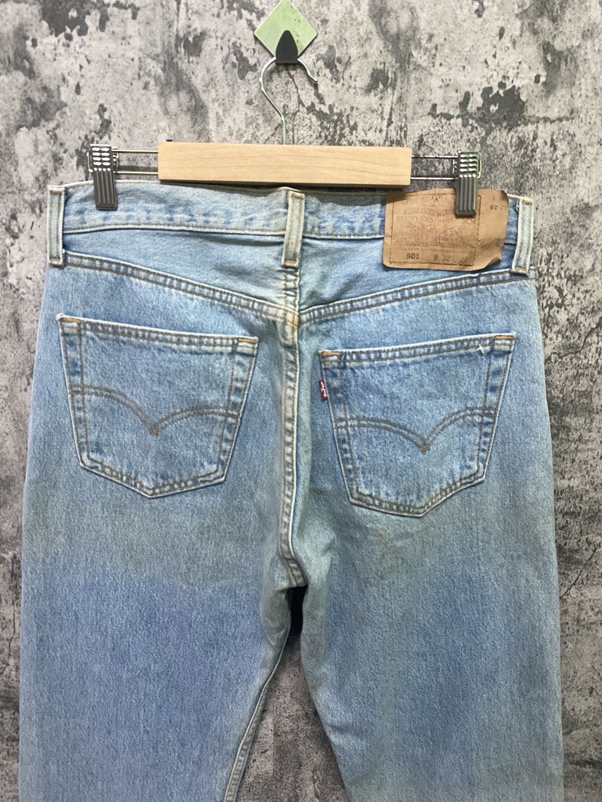 Levi's × Vintage 90s Vintage LEVIS 501 Made In USA Light Wash Jeans 32x28 Size US 32 / EU 48 - 8 Thumbnail