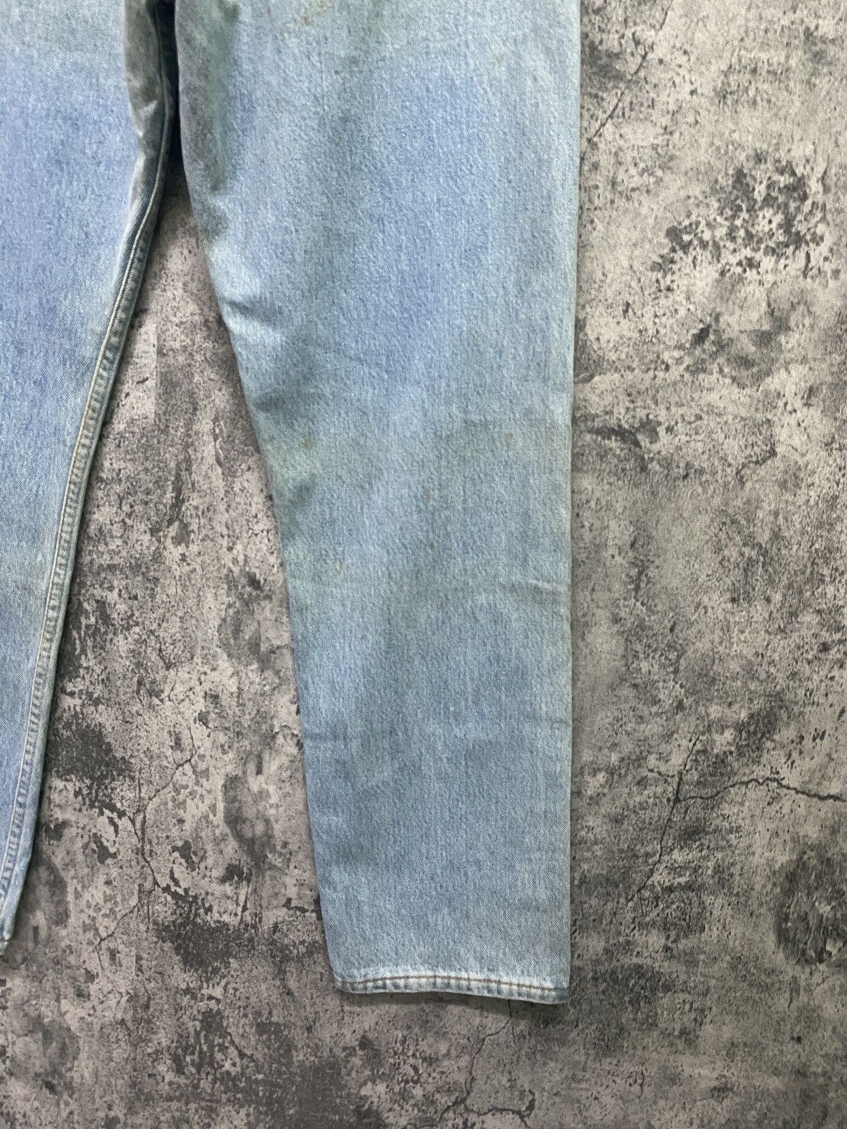Levi's × Vintage 90s Vintage LEVIS 501 Made In USA Light Wash Jeans 32x28 Size US 32 / EU 48 - 12 Thumbnail
