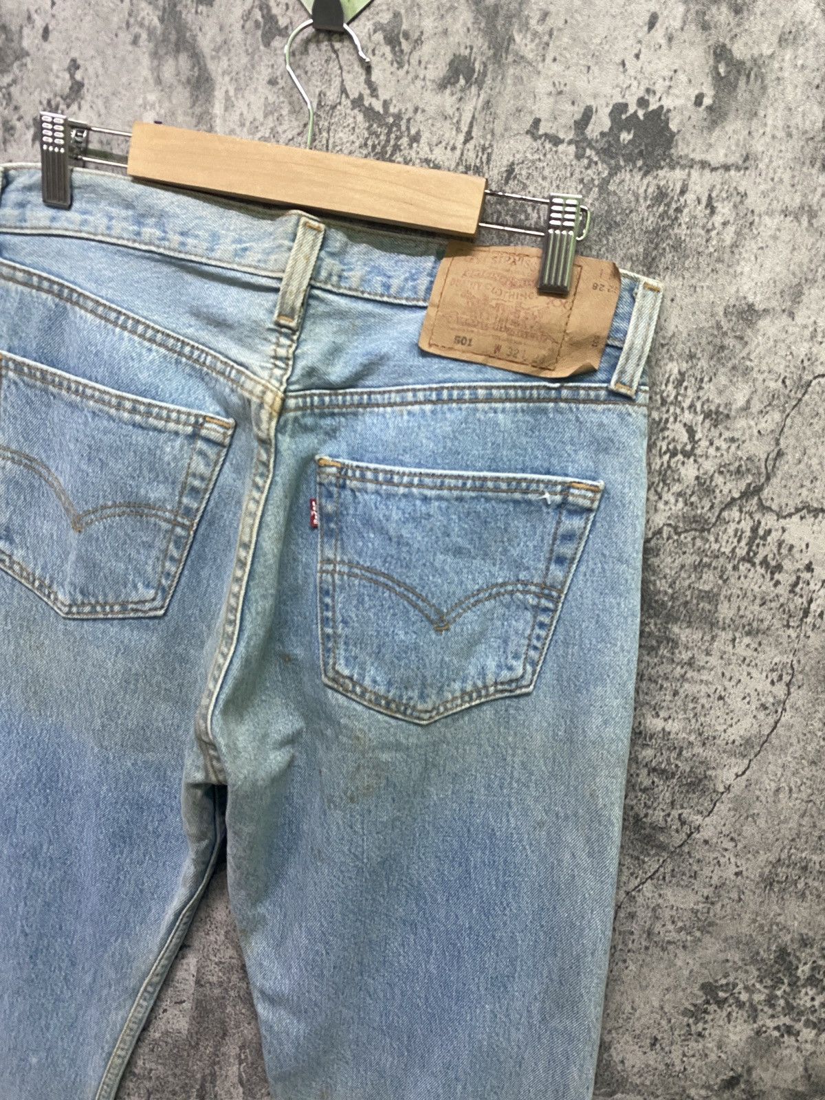 Levi's × Vintage 90s Vintage LEVIS 501 Made In USA Light Wash Jeans 32x28 Size US 32 / EU 48 - 10 Thumbnail
