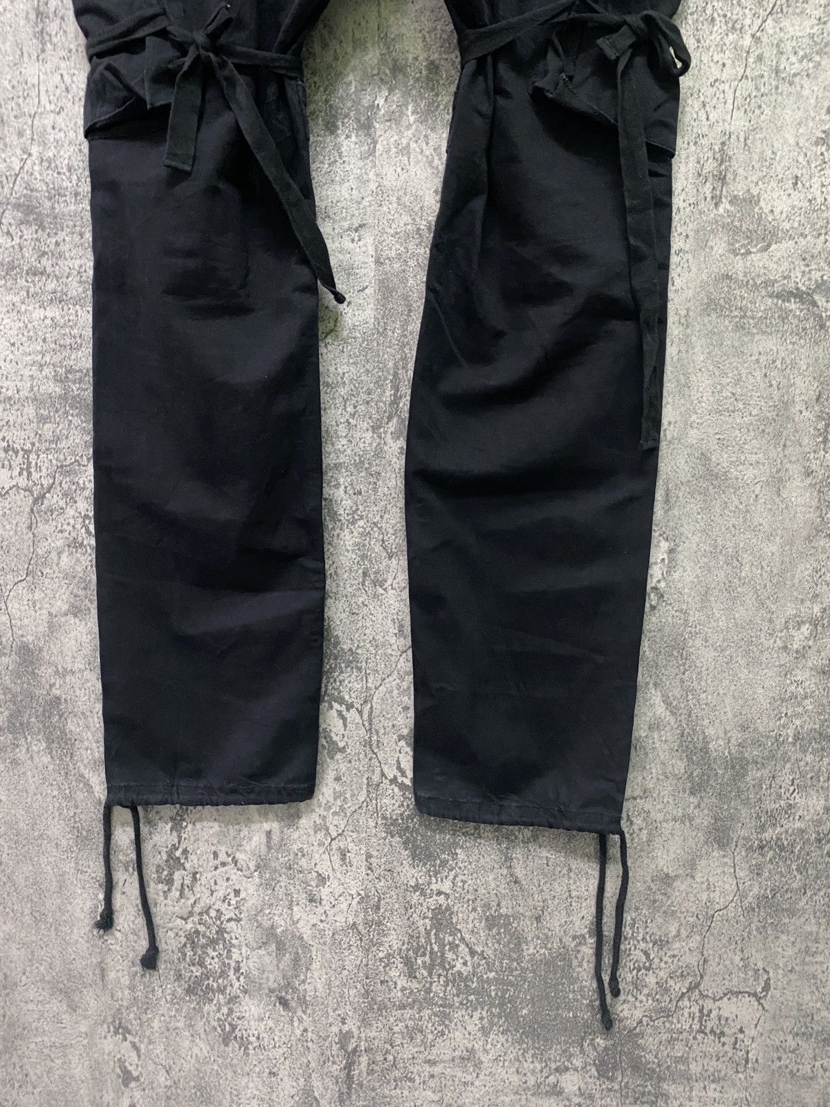 Designer × Japanese Brand × Seditionaries JAPAN WORLD WIDE LOVE Cargo Multipocket Bondage Pants Size US 32 / EU 48 - 16 Thumbnail