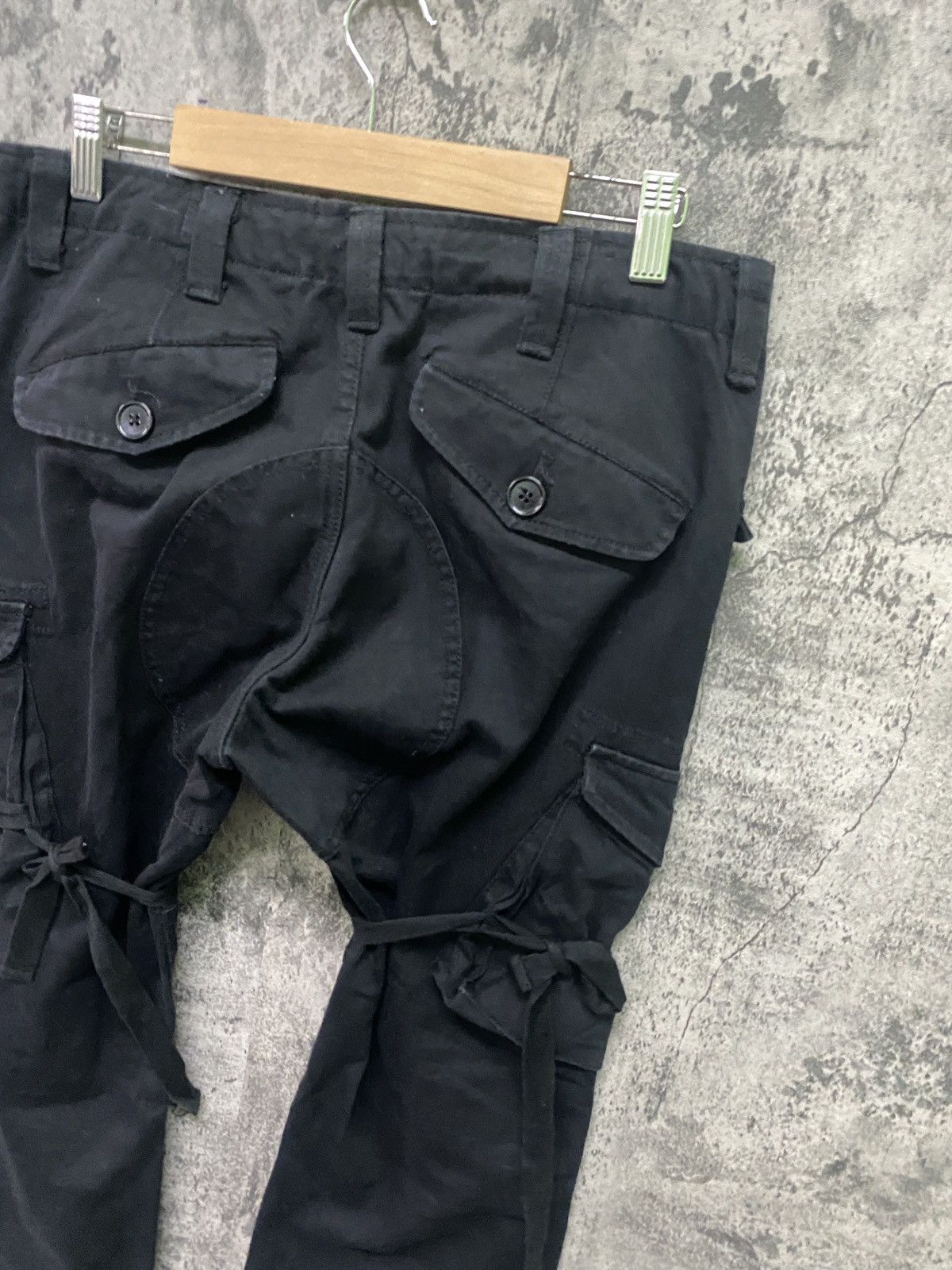 Designer × Japanese Brand × Seditionaries JAPAN WORLD WIDE LOVE Cargo Multipocket Bondage Pants Size US 32 / EU 48 - 13 Thumbnail