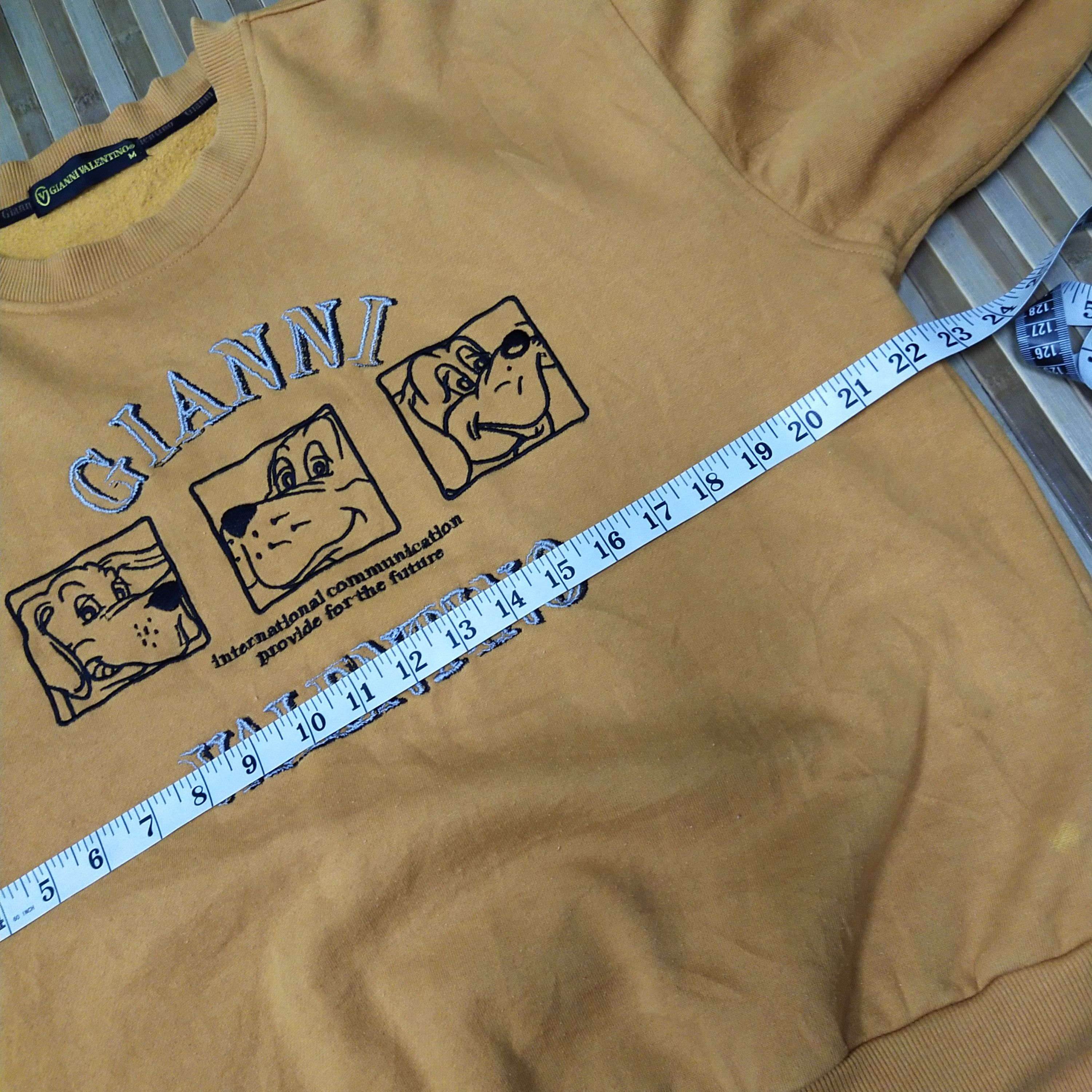 Japanese Brand × Vintage Vintage Gianni Valentino Sweatshirt Embroided Logo Size US M / EU 48-50 / 2 - 7 Thumbnail