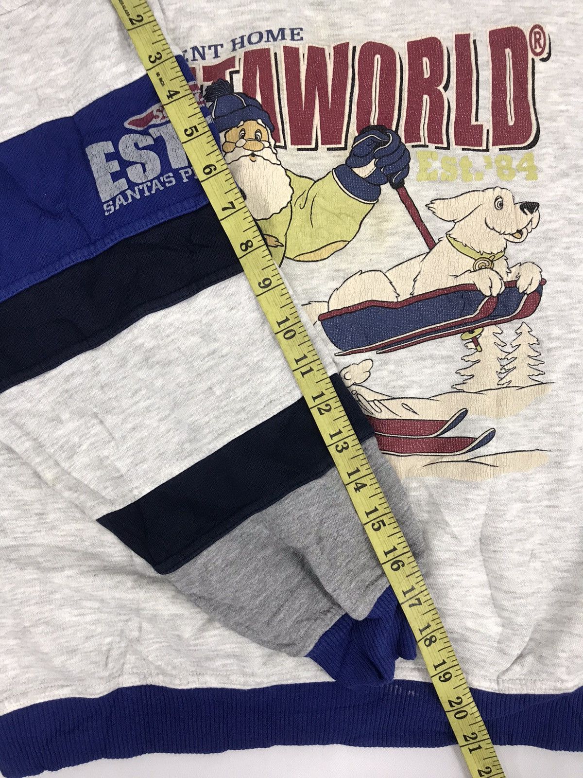 Santa Rosa Santaworld Captain Santa’s Permanent Home Sweatshirt Size US M / EU 48-50 / 2 - 9 Thumbnail