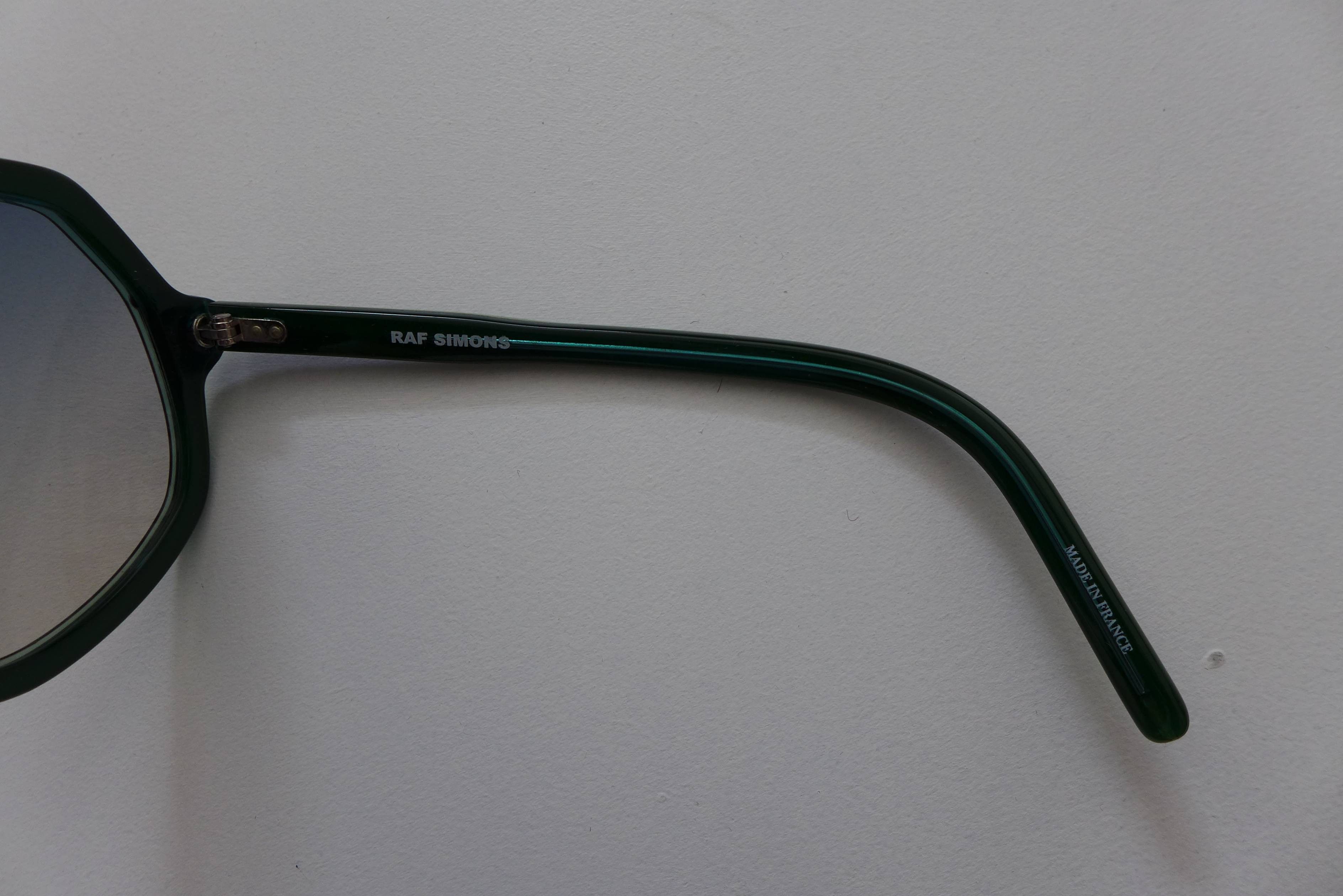 Linda Farrow Raf Simons Angular Aviator Sunglasses -- Dark Green Size ONE SIZE - 10 Thumbnail