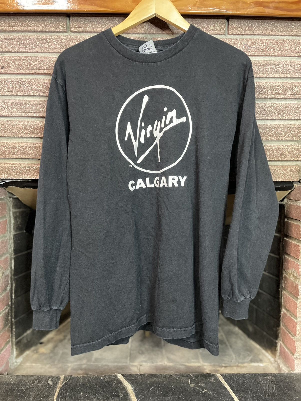 image of Canada x Vintage Y2K Virgin Radio Calgary Long Sleeve T Shirt Size L in Black, Men's