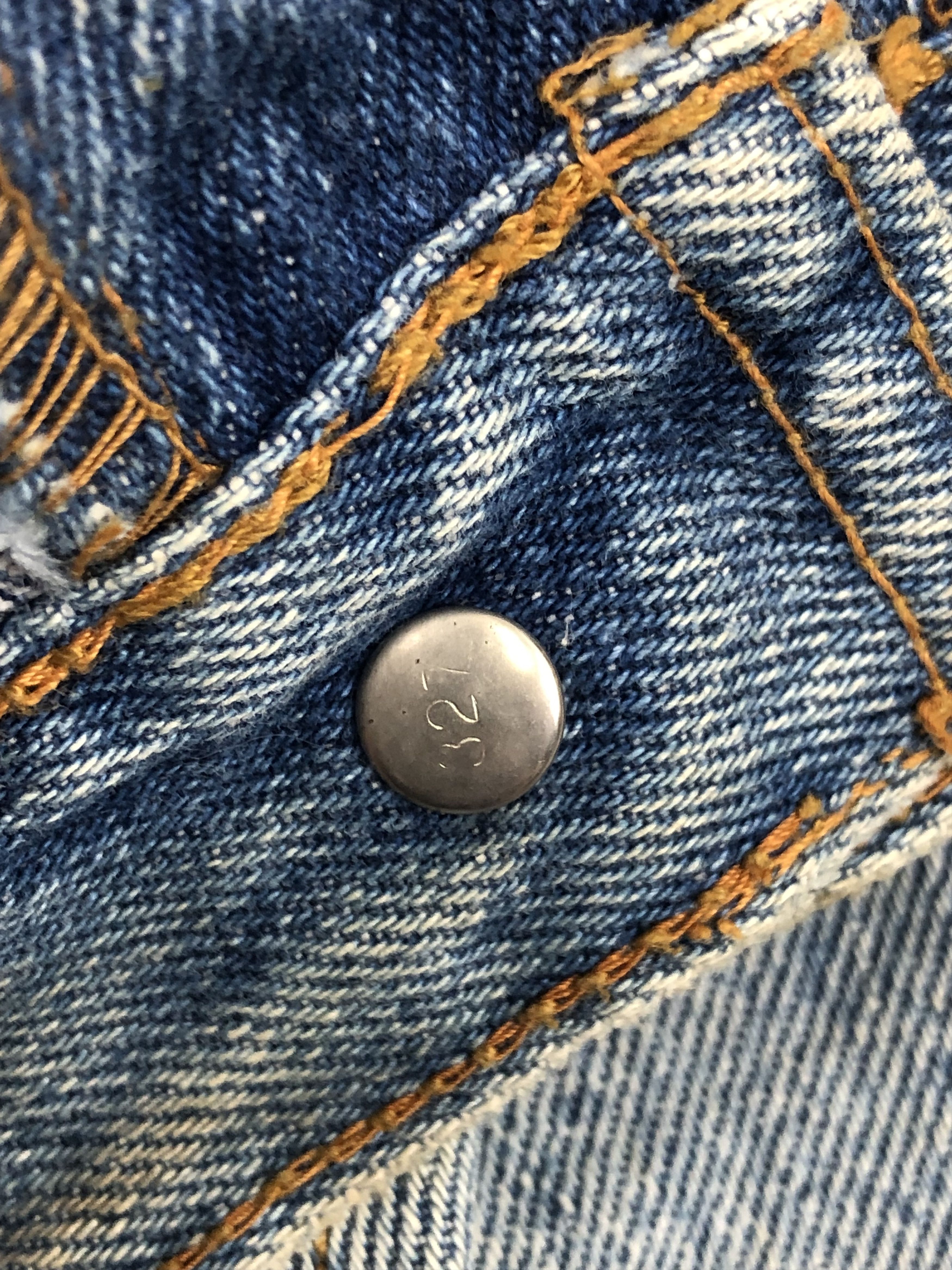 Levi's × Vintage Vintage 90s Levis 501 Faded Blue Jeans Size US 34 / EU 50 - 10 Thumbnail