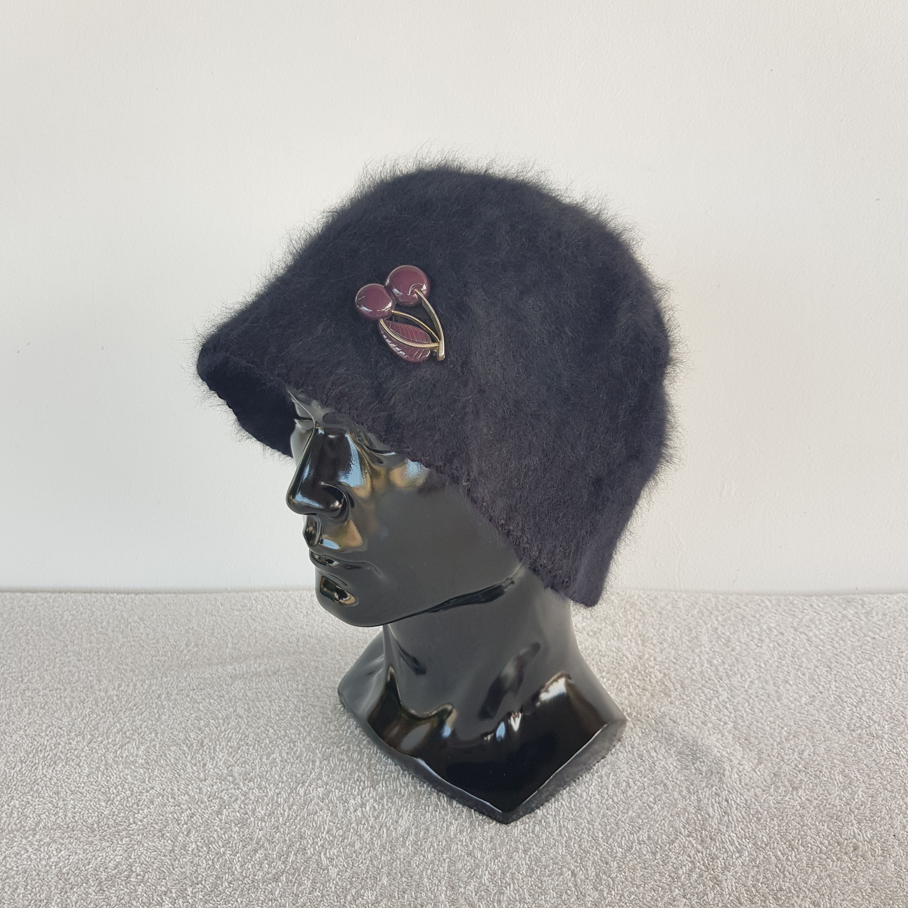Japanese Brand × Vintage Vintage Sugai Beanie Snow Cap Japanese Faux Fur Hats Size ONE SIZE - 2 Thumbnail