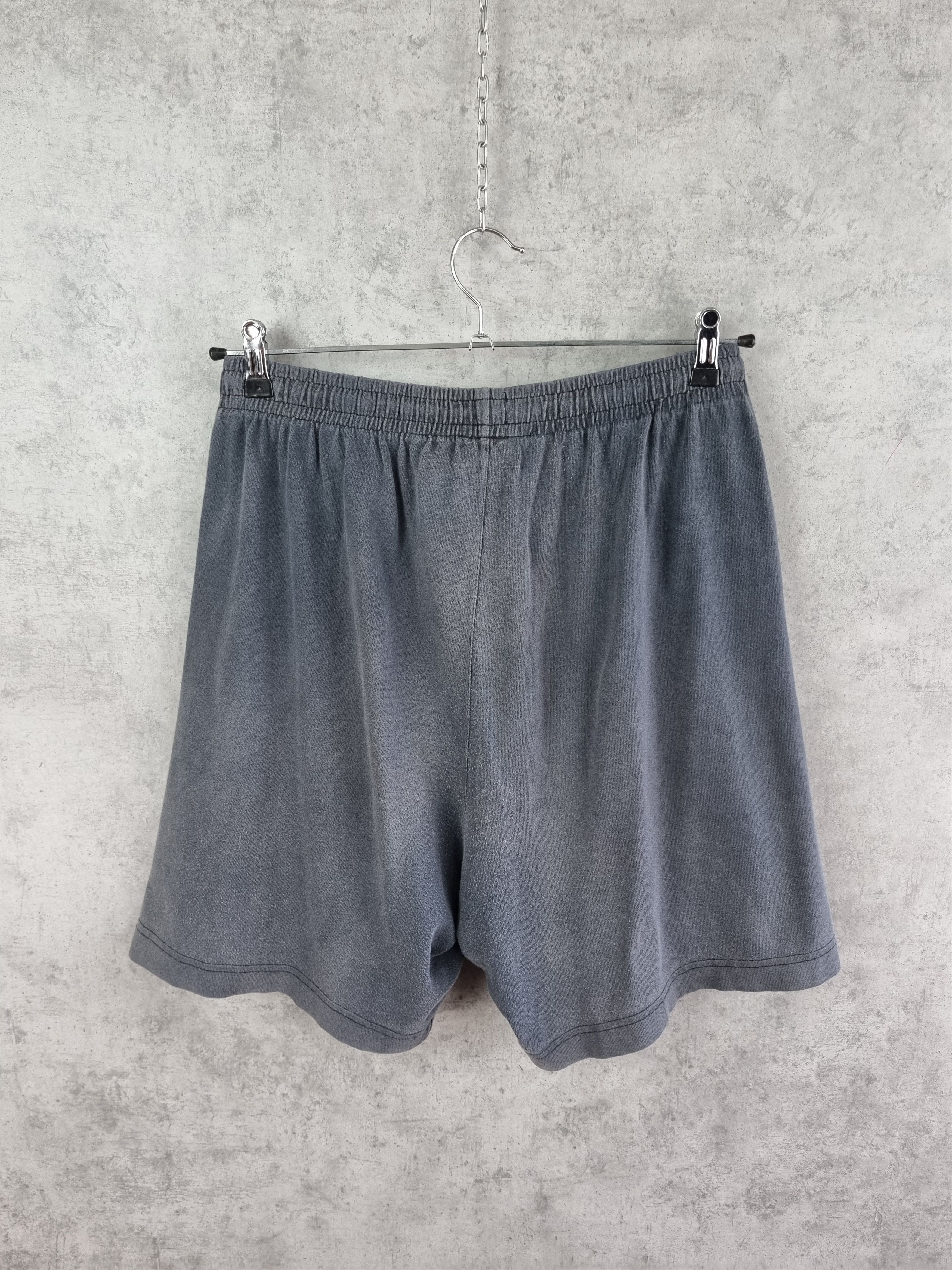 Nike × Vintage 1991 Vintage NIKE Jordan Air THRASHED Faded Shorts Size US 32 / EU 48 - 8 Thumbnail