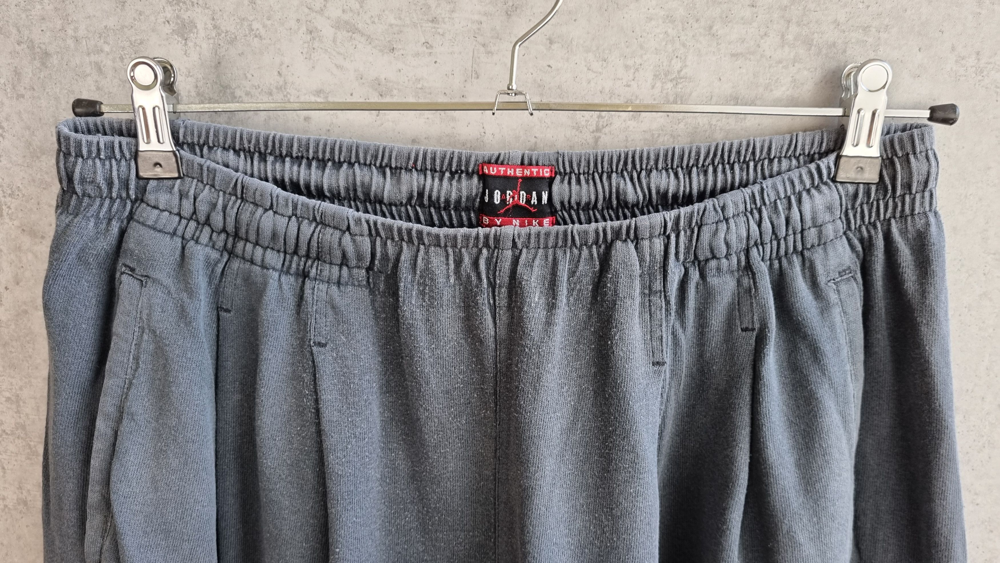 Nike × Vintage 1991 Vintage NIKE Jordan Air THRASHED Faded Shorts Size US 32 / EU 48 - 4 Thumbnail