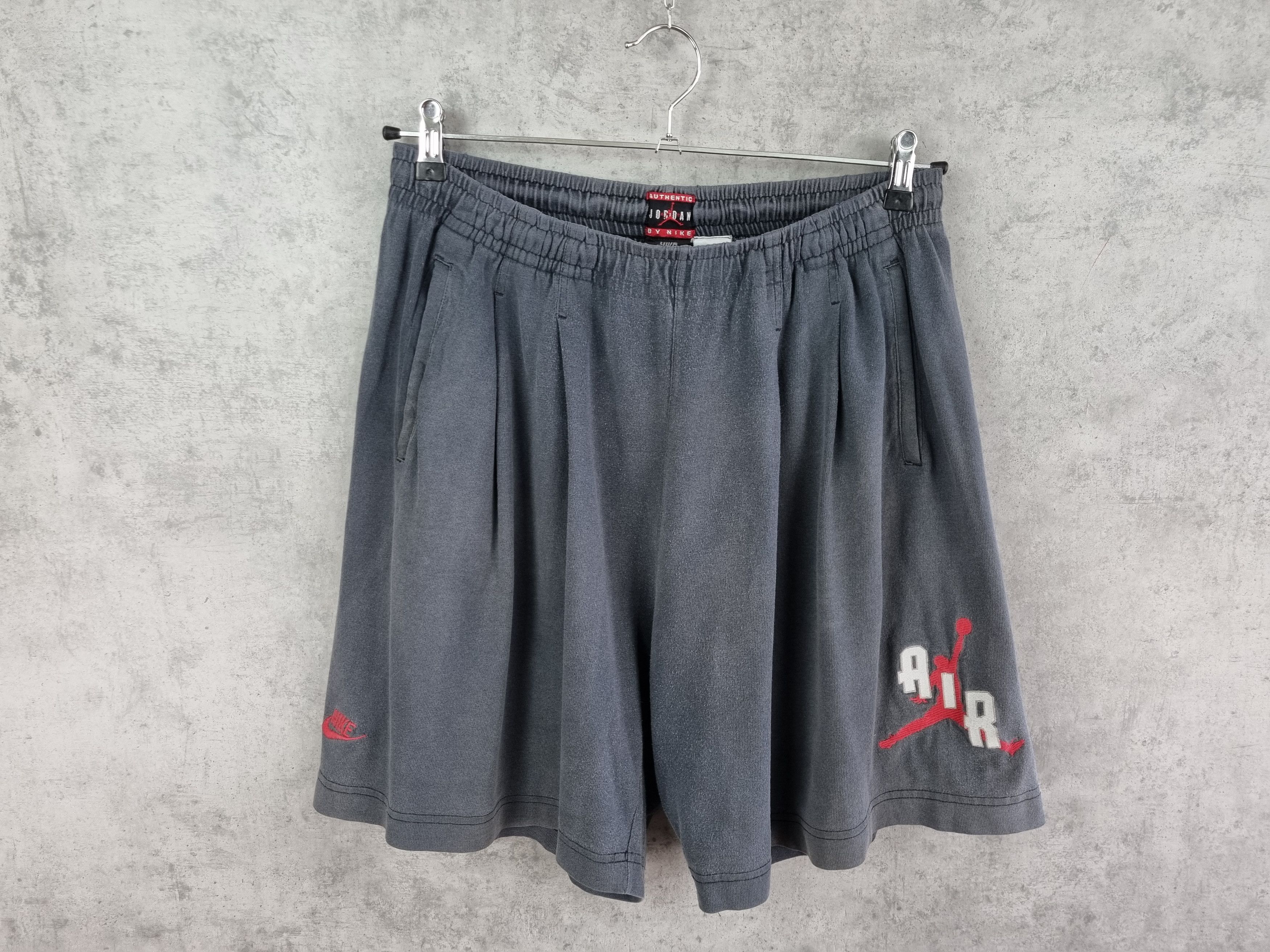 Nike × Vintage 1991 Vintage NIKE Jordan Air THRASHED Faded Shorts Size US 32 / EU 48 - 15 Thumbnail
