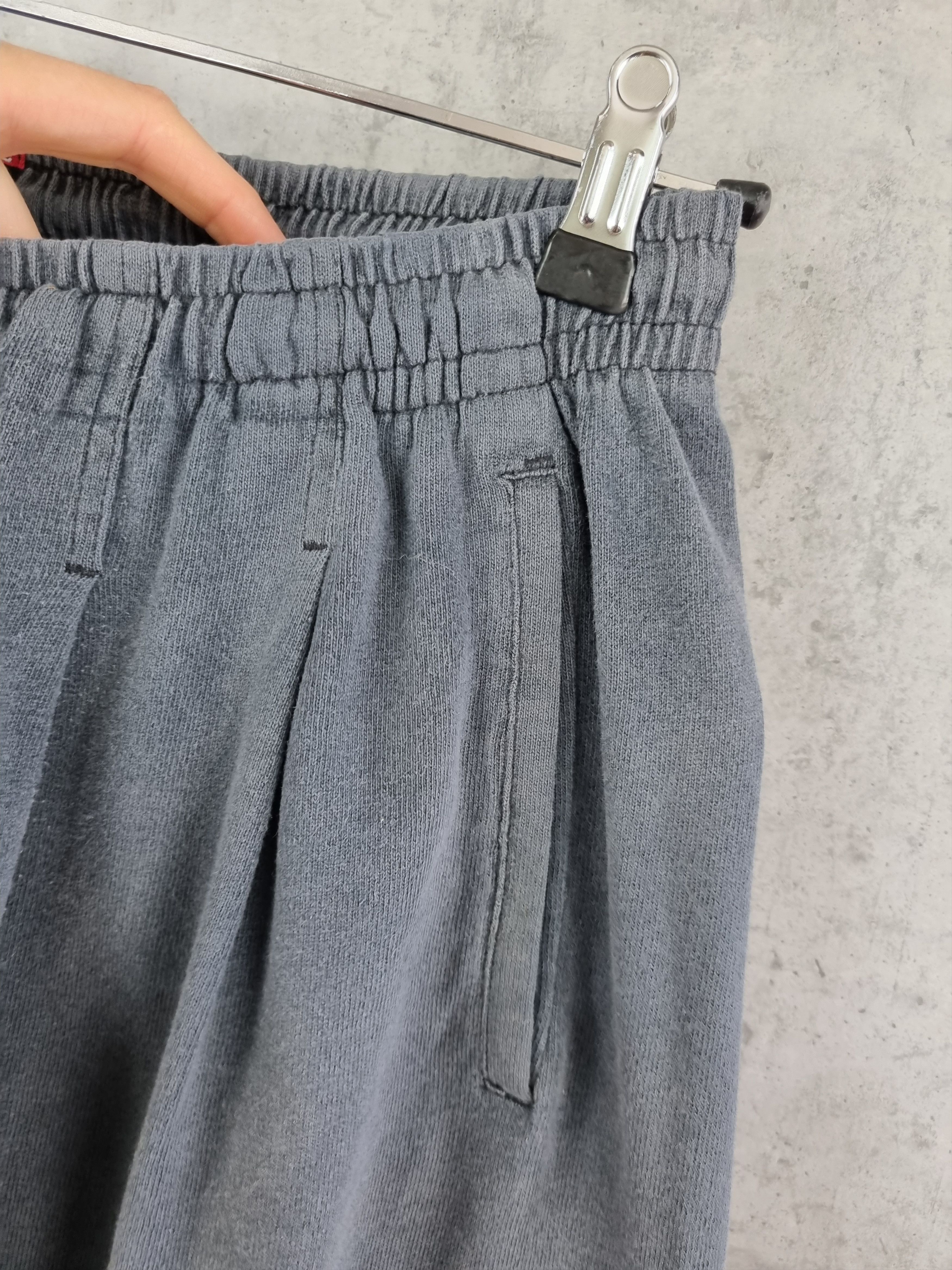 Nike × Vintage 1991 Vintage NIKE Jordan Air THRASHED Faded Shorts Size US 32 / EU 48 - 9 Thumbnail